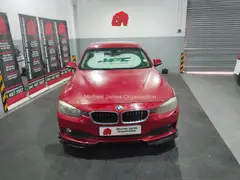 2012 BMW 320i (F30) thumbnail 3