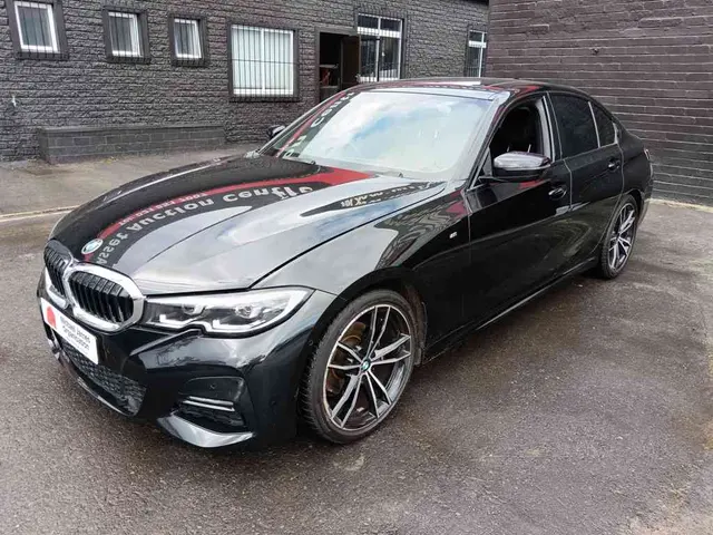 2021 BMW 320i M SPORT A/T