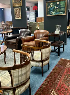 Quality Antique, Vintage & Traditional Furnishings thumbnail 5