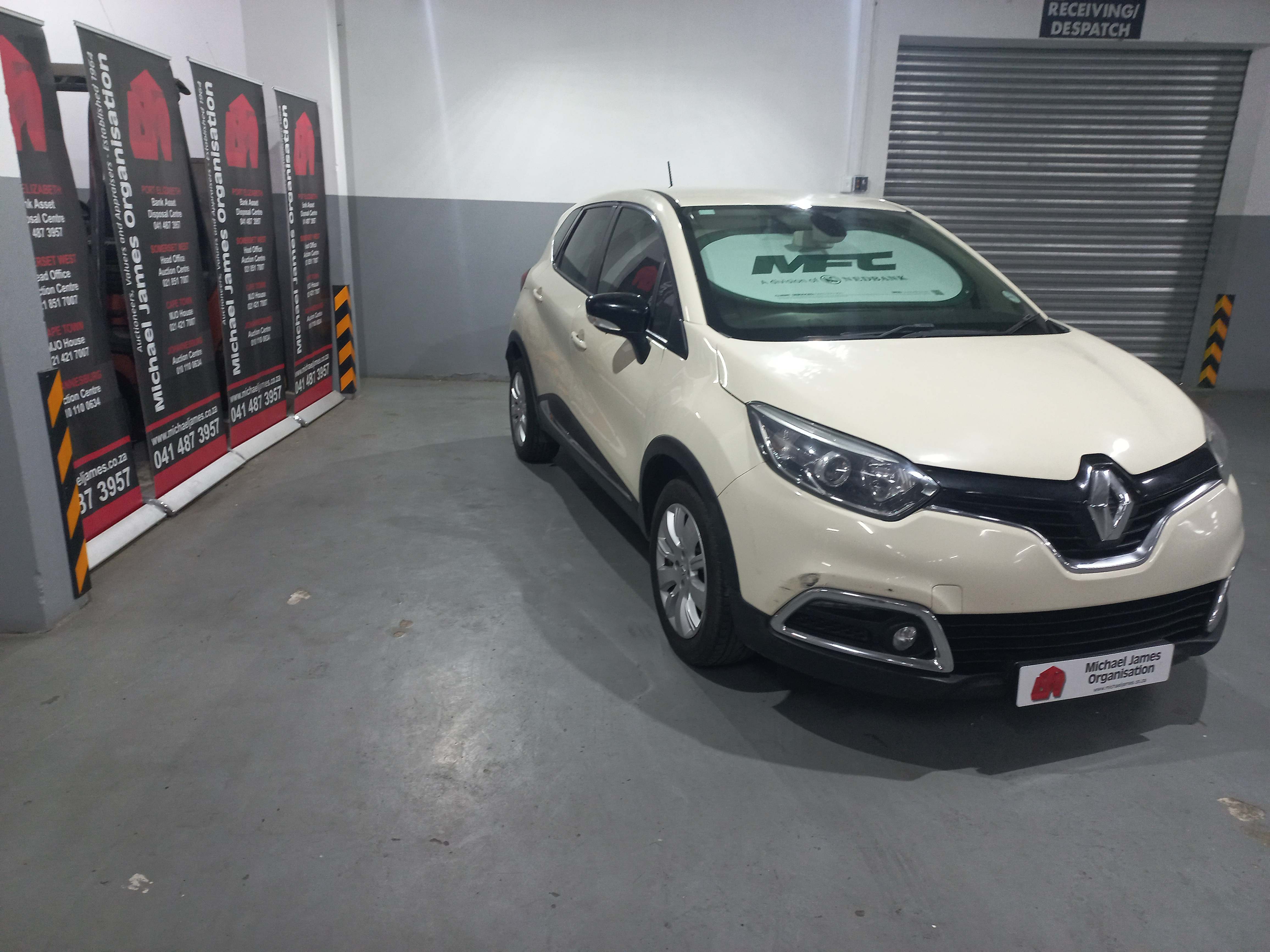 2015 RENAULT CAPTUR 900T EXPRESSION 5DR (66KW) thumbnail 5