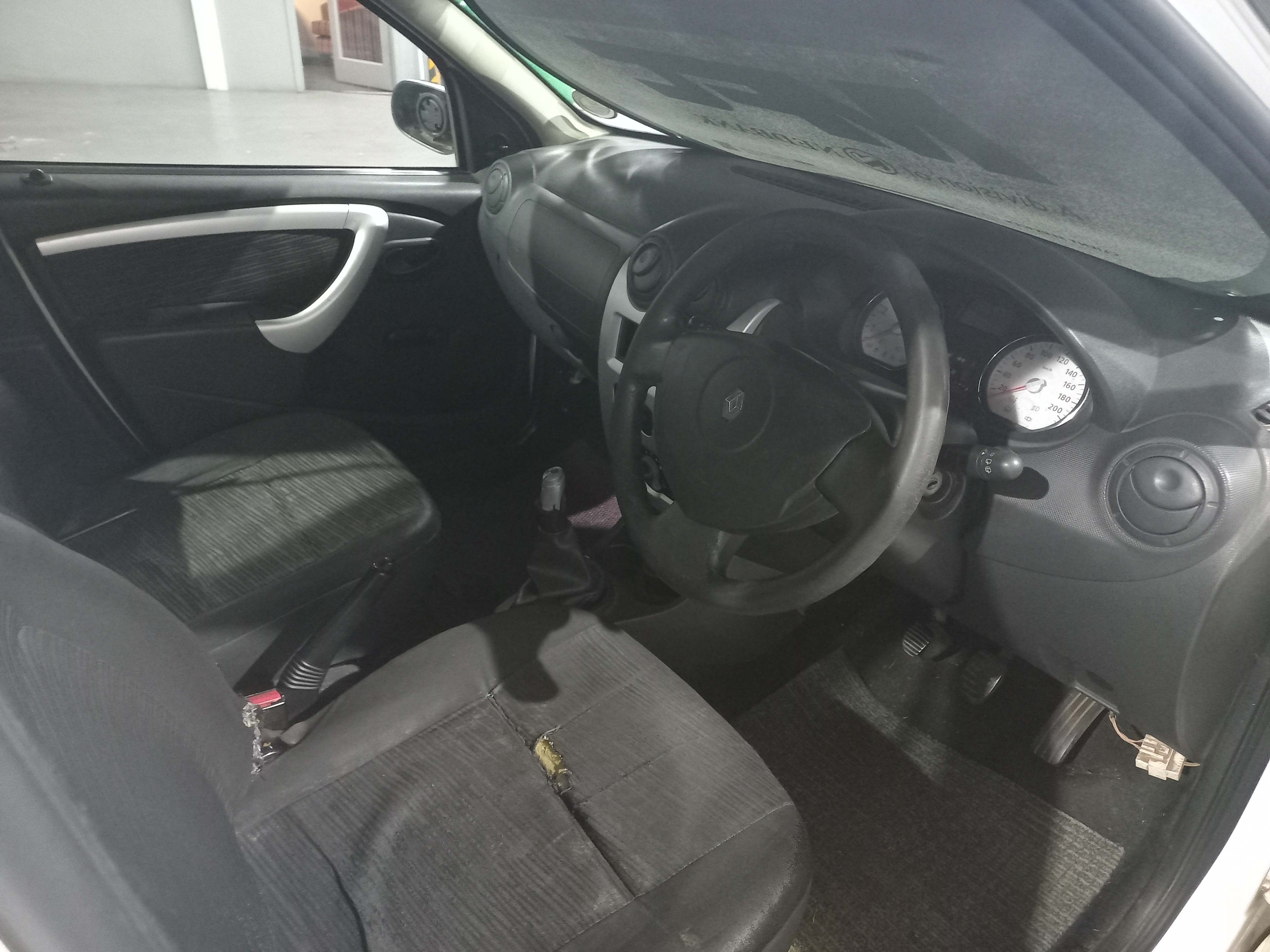 2011 RENAULT  SANDERO 1.6 UNITED thumbnail 3