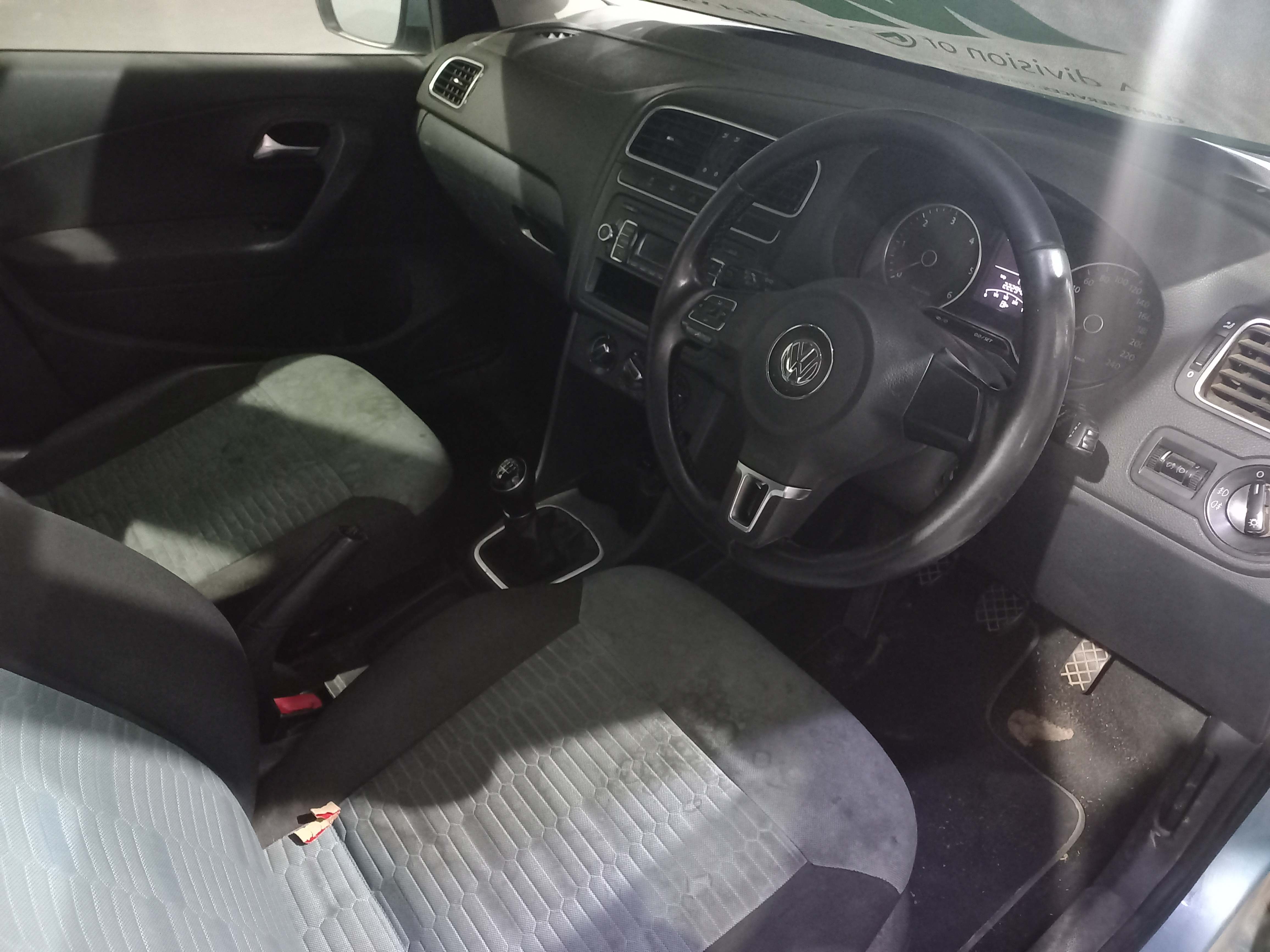 2013 VOLKSWAGEN POLO 1.2 TDI BLUEMOTION 5DR thumbnail 3