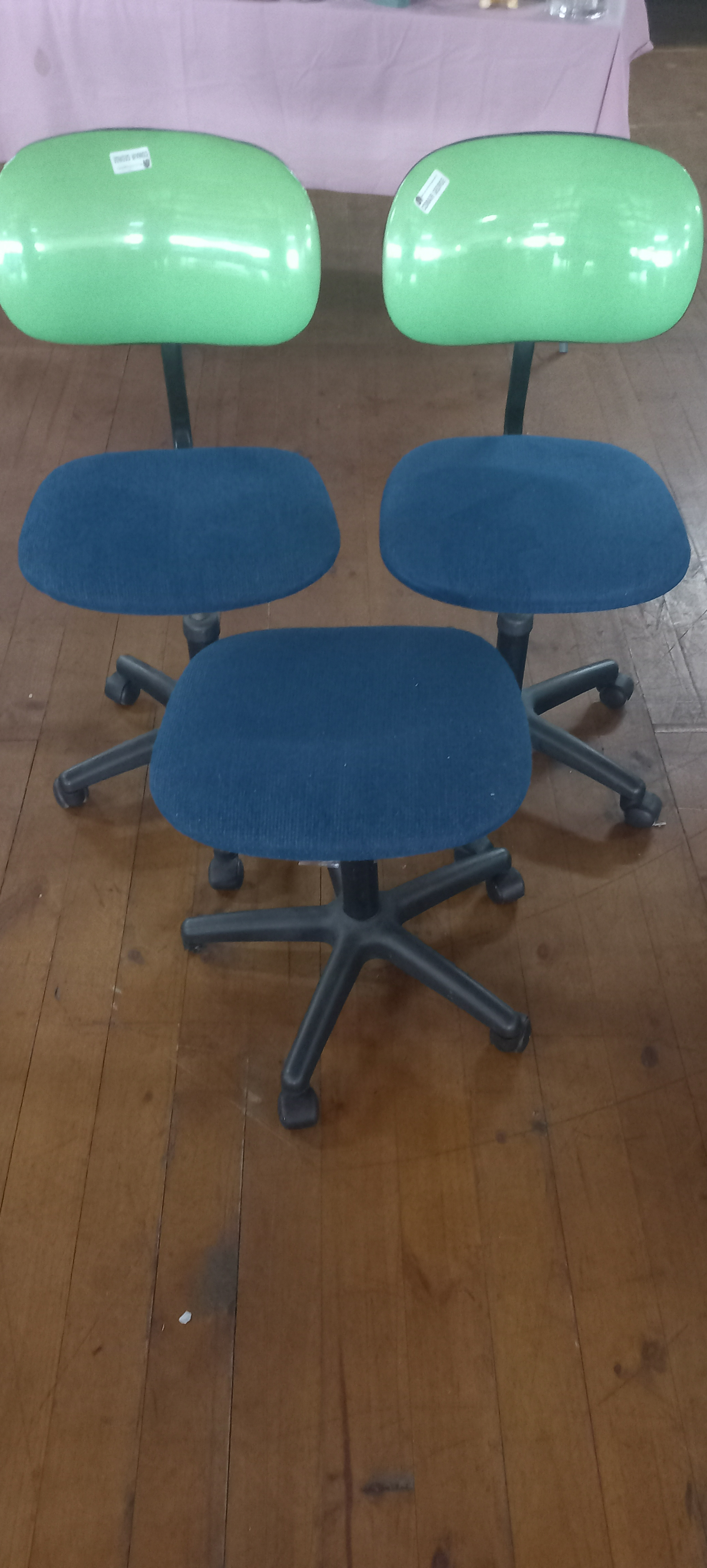 Onsite Auction - Office Furniture, Appliances, Household Items, TV's, Computers thumbnail 27