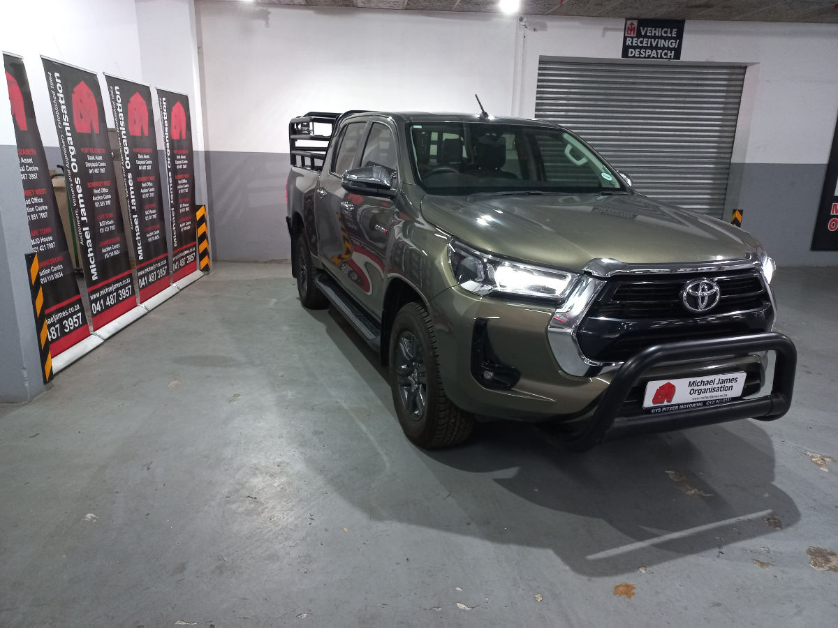 2022 TOYOTA HILUX 2.8 GD-6 RAIDER 4X4 A/T P/U D/C thumbnail 4