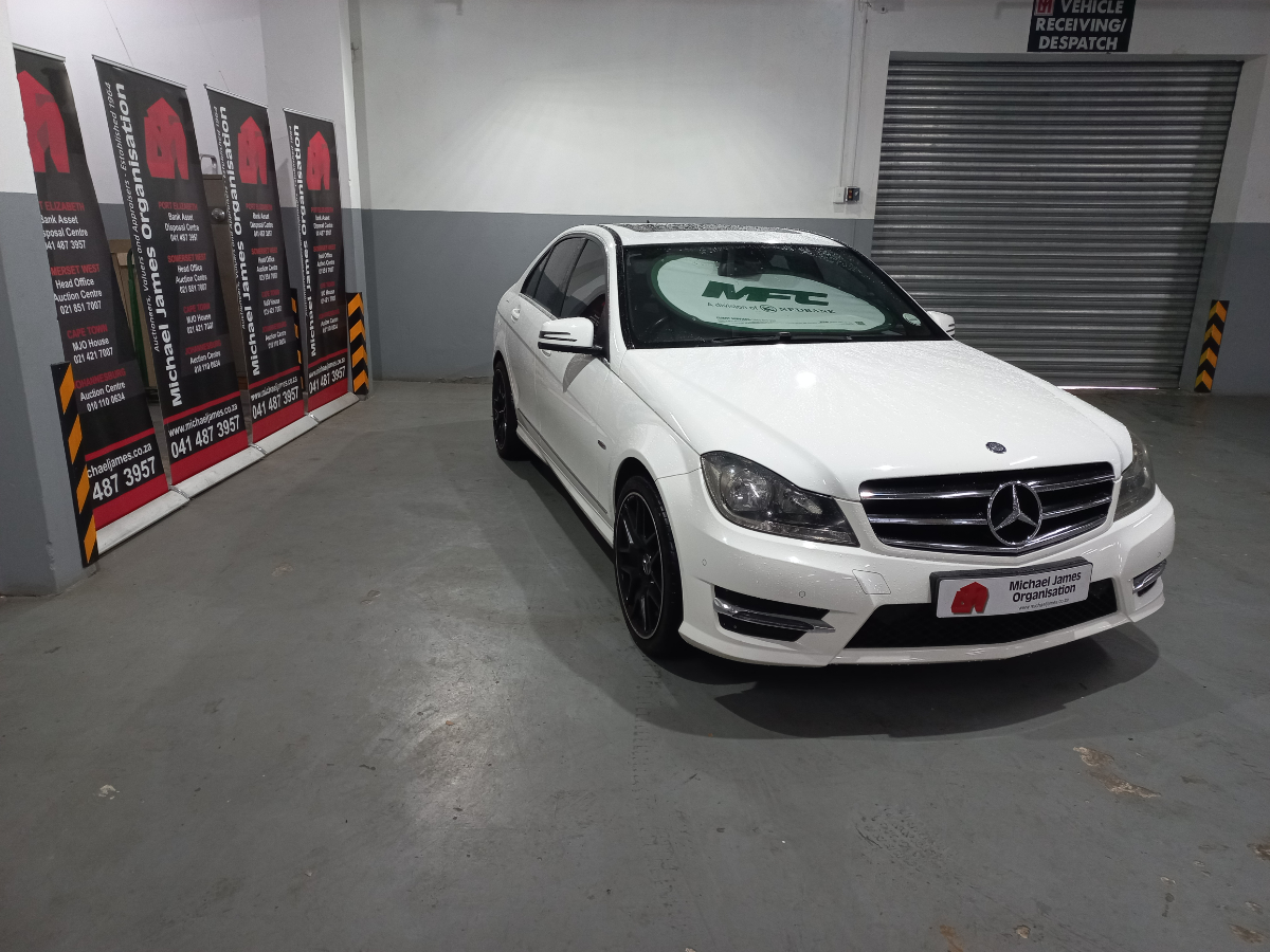 2013 MERCEDES-BENZ C200 BE AVANTGRADE A/T thumbnail 5