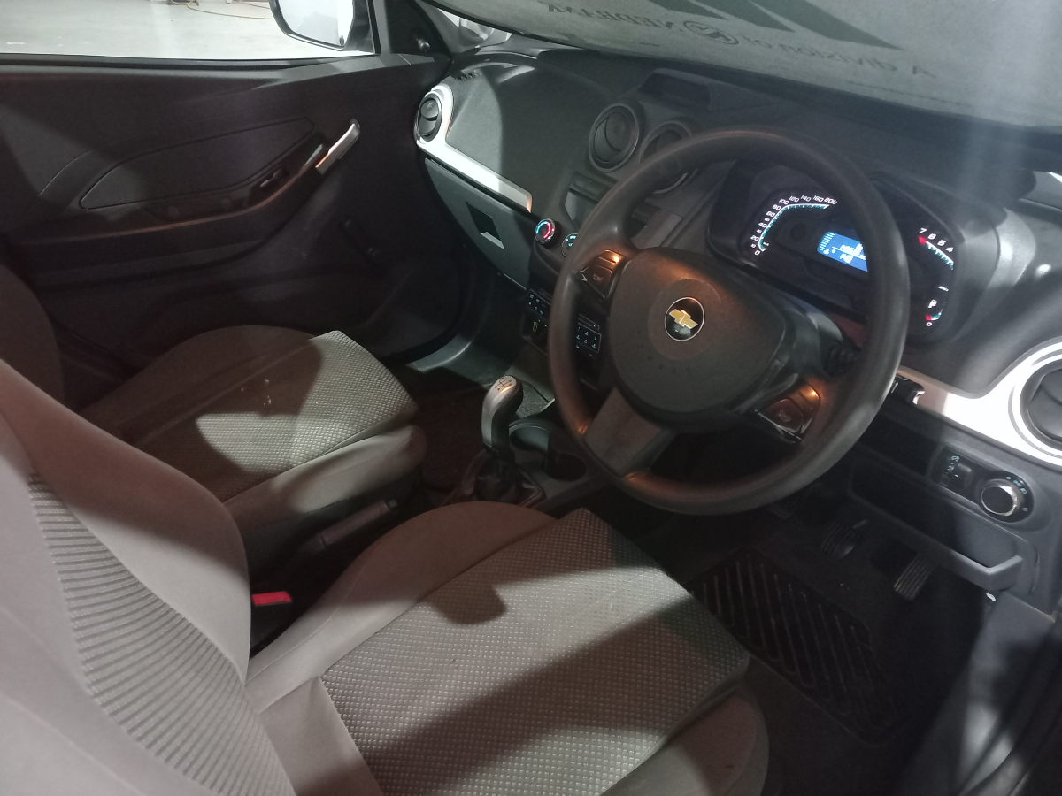 2016 CHEVROLET UTILITY 1.4 A/C P/U S/C thumbnail 4