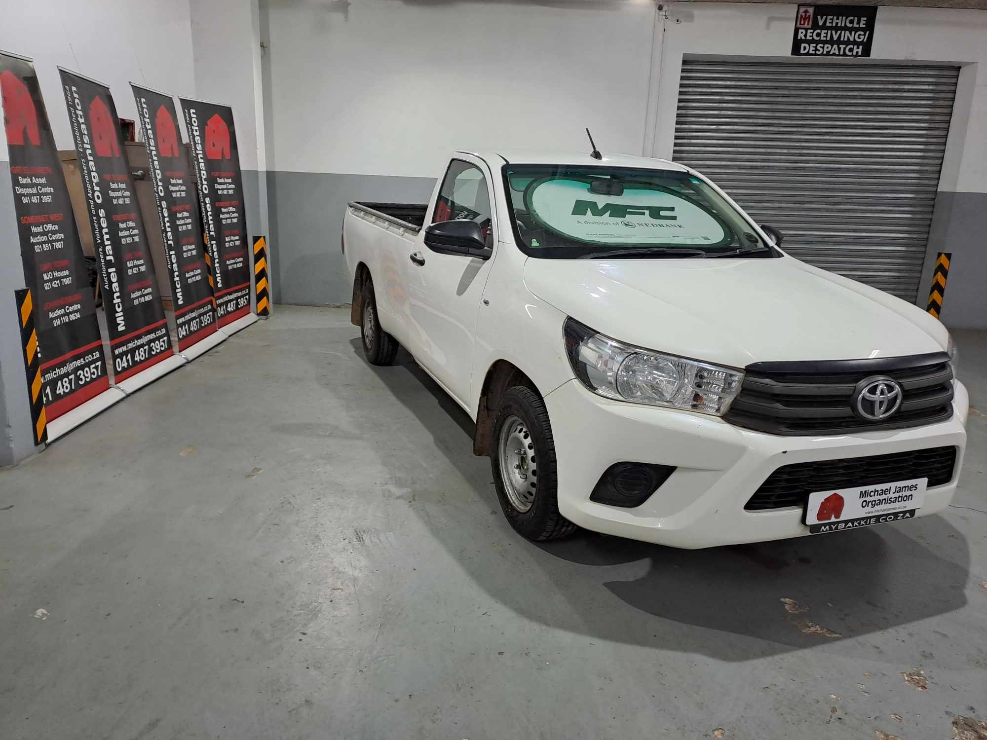 2018 TOYOTA HILUX 2.4 GD-6 RB SR P/U S/C thumbnail 4