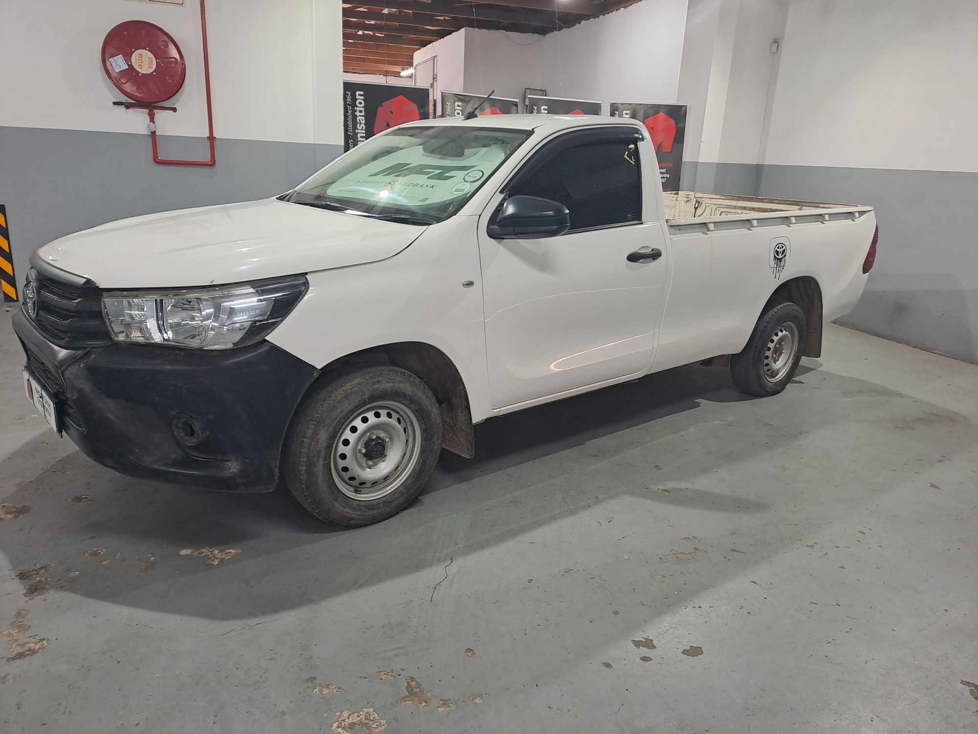 2021 TOYOTA HILUX 2.0 VVTi S P/U S/C thumbnail 7