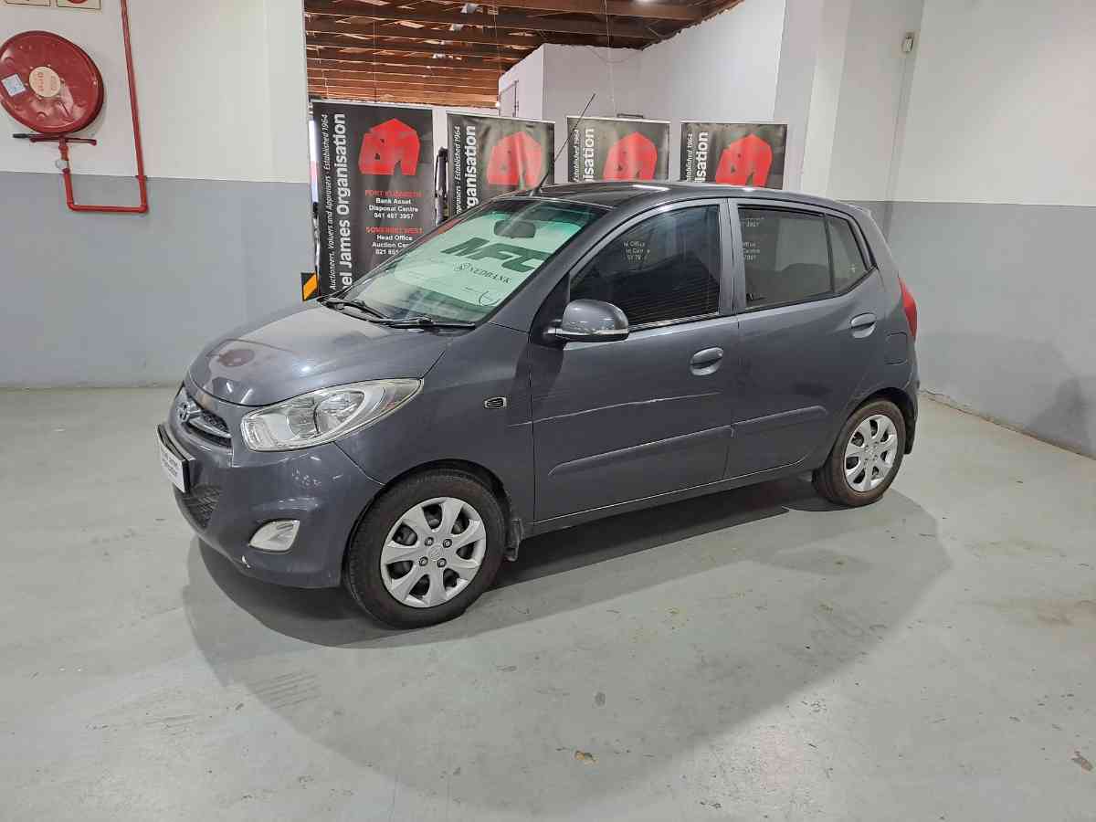 2017 HYUNDAI i10 1.1 GLS/MOTION