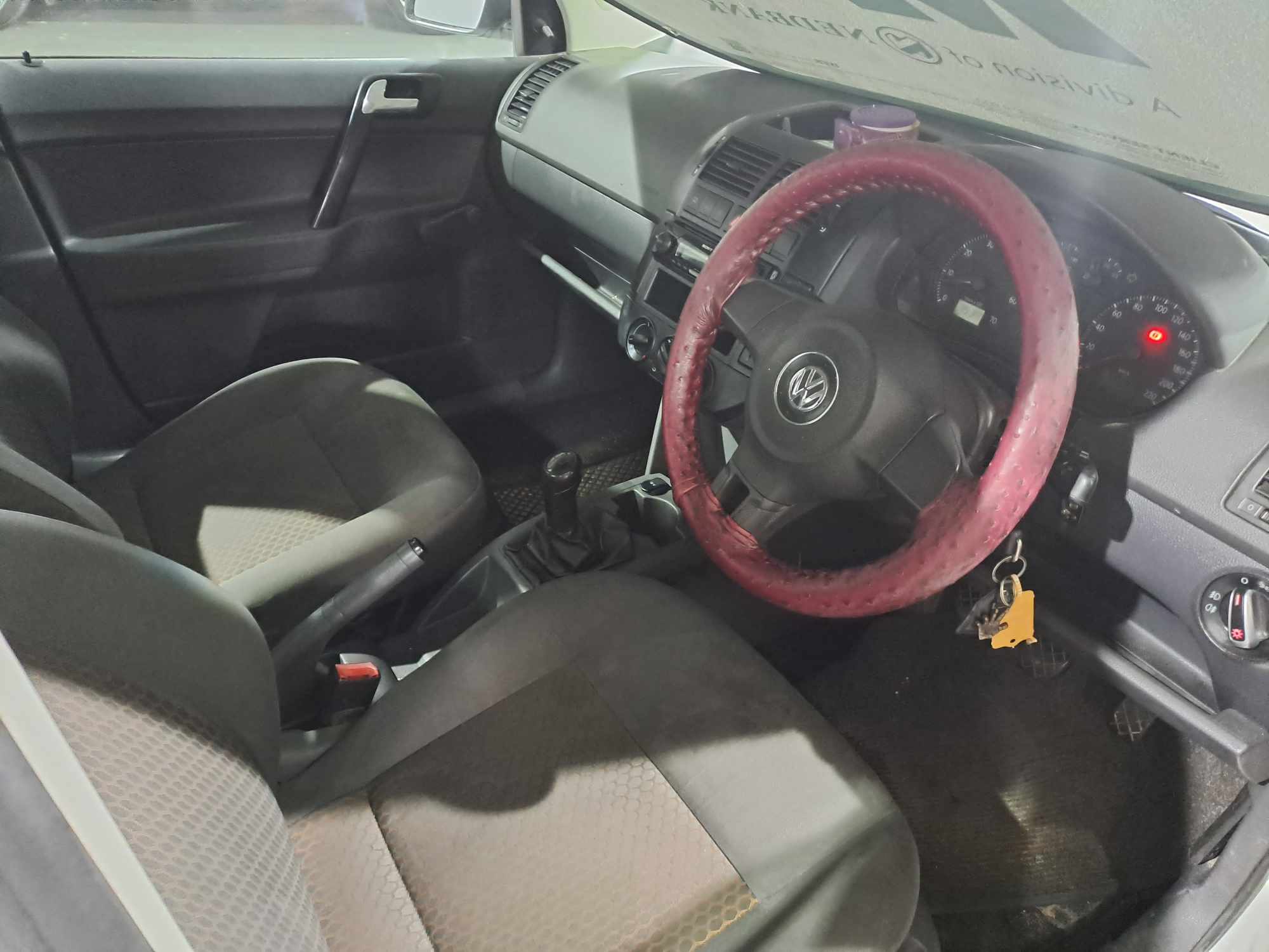 2014 VOLKSWAGEN POLO VIVO 1.6 thumbnail 3