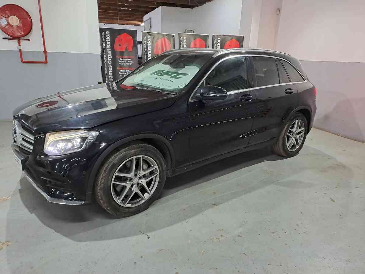 2015 MERCEDES-BENZ GLC 250d AMG