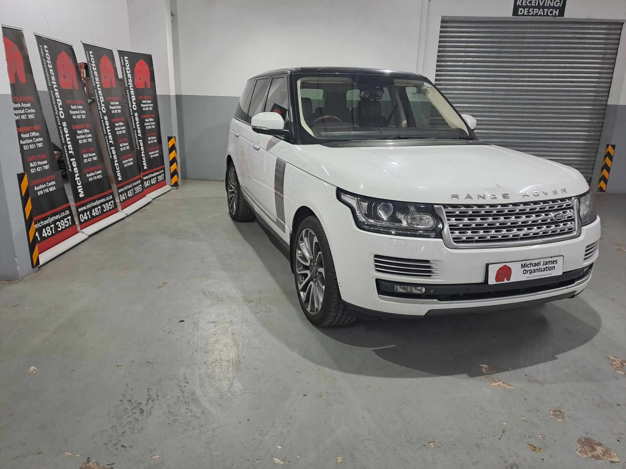 2014 LAND ROVER RANGE ROVER 4.4 SD V8 AUTOBIOGRAPHY thumbnail 4