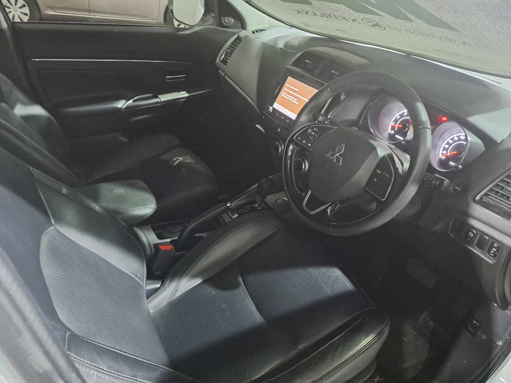 2021 MITSUBISHI ASX 2.0 LS CVT thumbnail 4