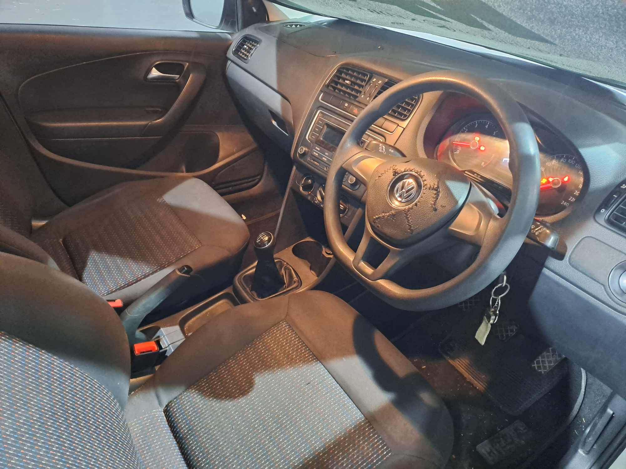 2018 VOLKSWAGEN POLO VIVO 1.4 TRENDLINE (5DR) thumbnail 4
