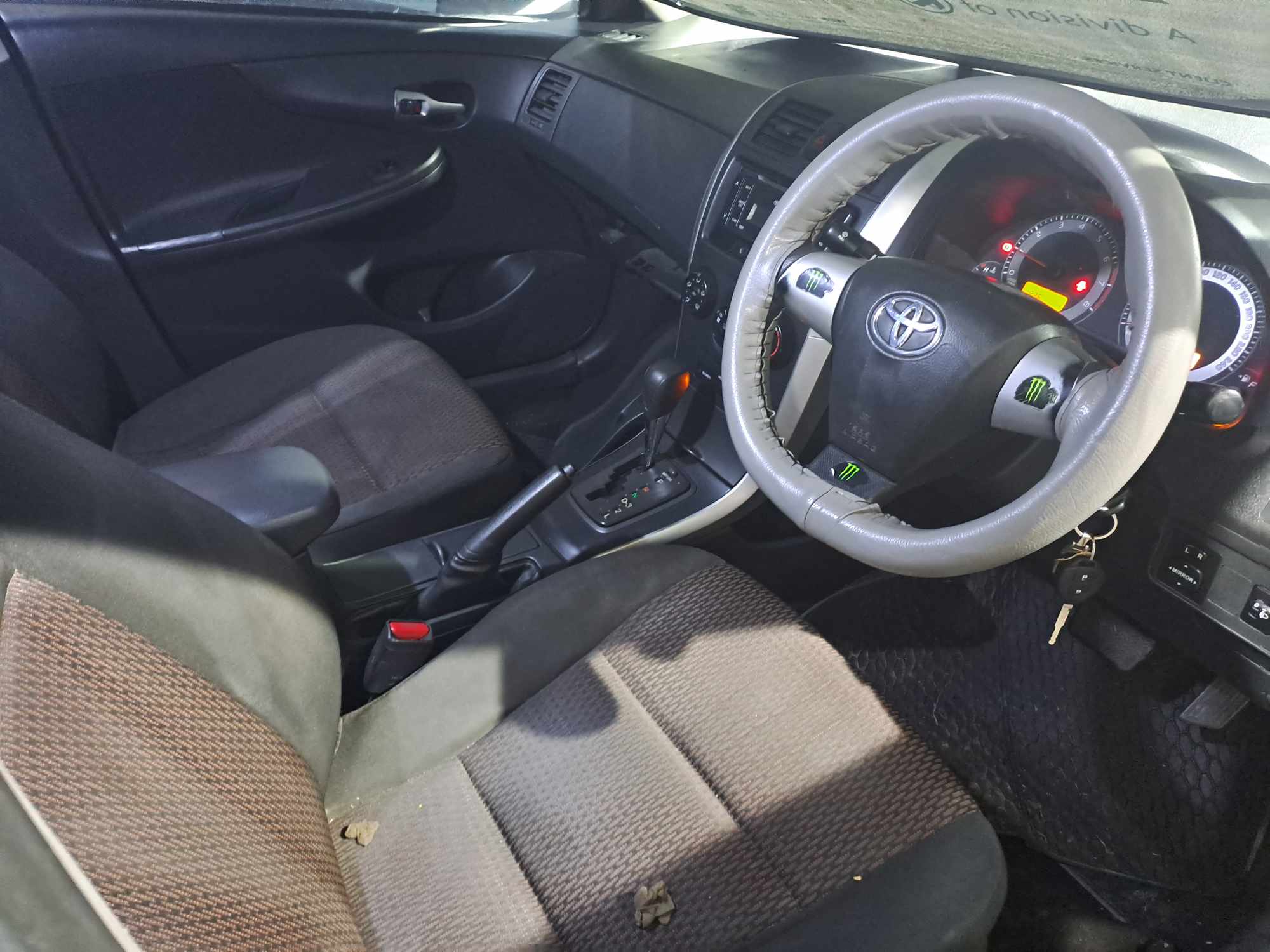 2017 TOYOTA COROLLA QUEST 1.6 A/T thumbnail 3