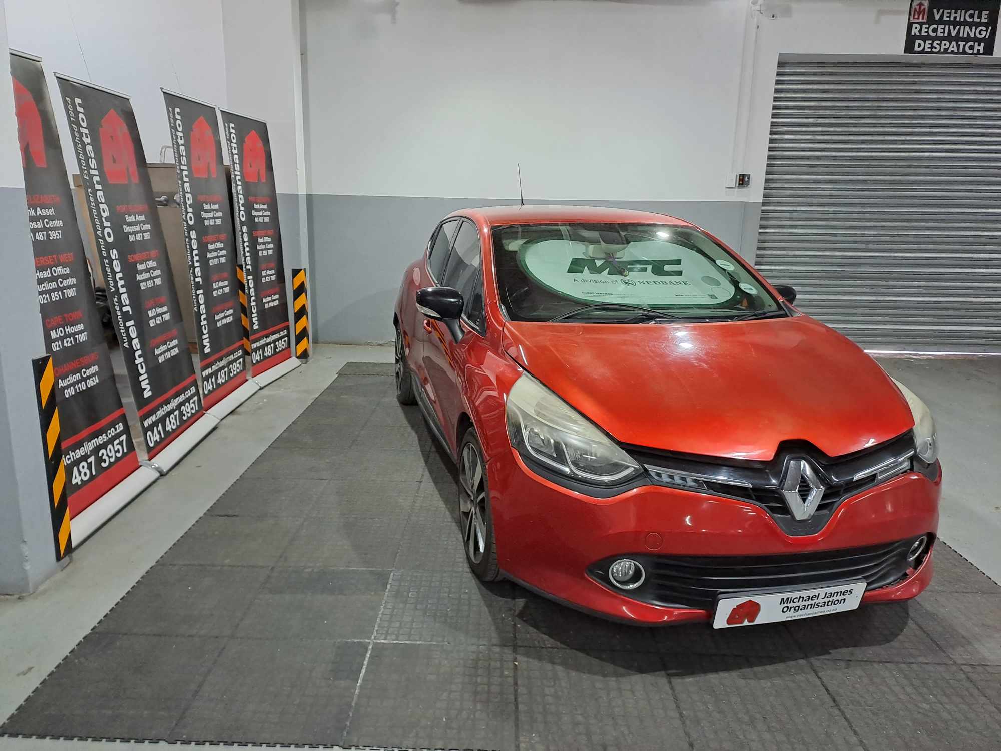 2015 RENAULT CLIO IV 900 T DYNAMIQUE 5DR (66KW) thumbnail 5