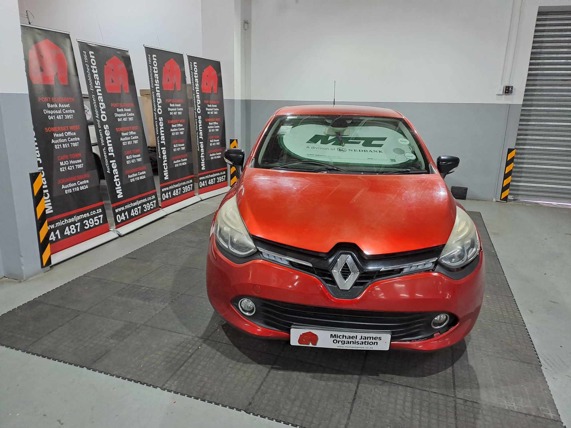 2015 RENAULT CLIO IV 900 T DYNAMIQUE 5DR (66KW) thumbnail 8