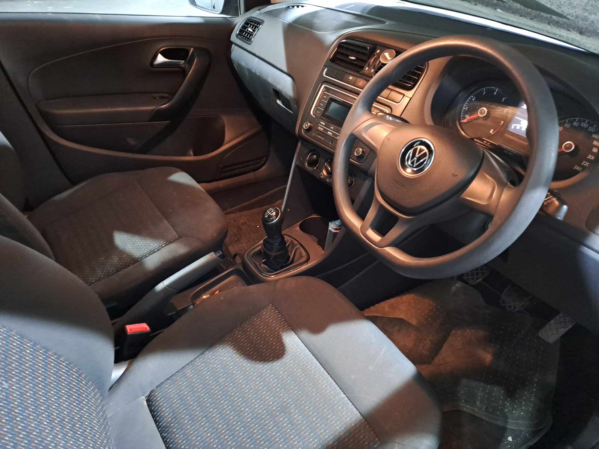 2021 VOLKSWAGEN  POLO VIVO 1.4 TRENDLINE (5DR) thumbnail 3
