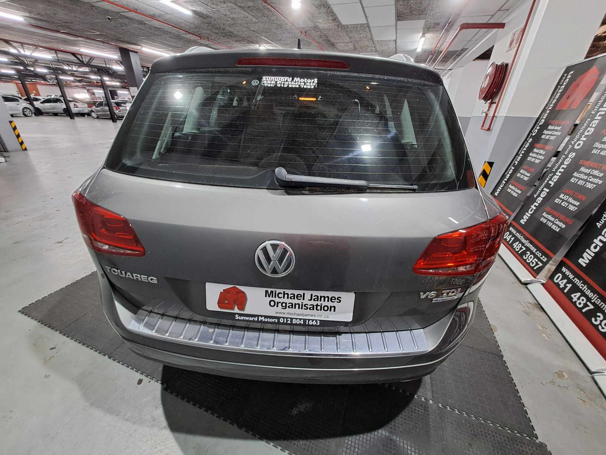 2012 VOLKSWAGEN TOUAREG 3.0 V6 TDI TIP BLU MOT 180kw thumbnail 6