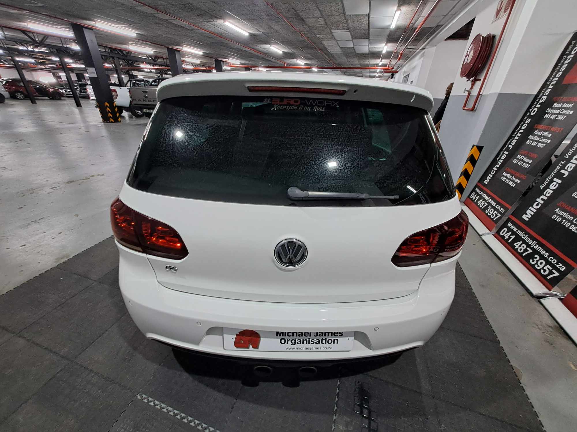 2011 VOLKSWAGEN GOLF VI 2.0 TSI R DSG thumbnail 5