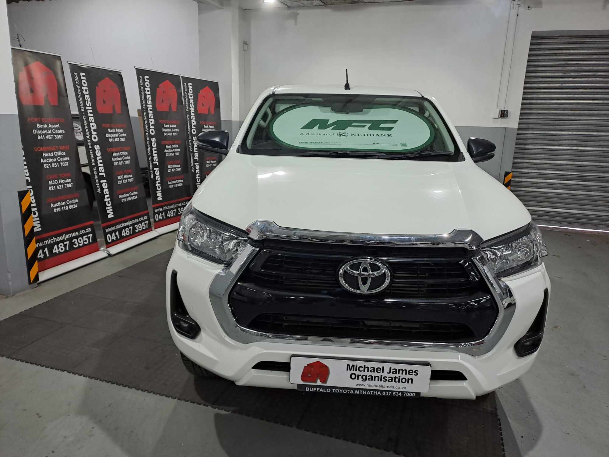 2021 TOYOTA HILUX 2.4 GD-6 RAIDER 4X4 A/T P/U D/C thumbnail 9