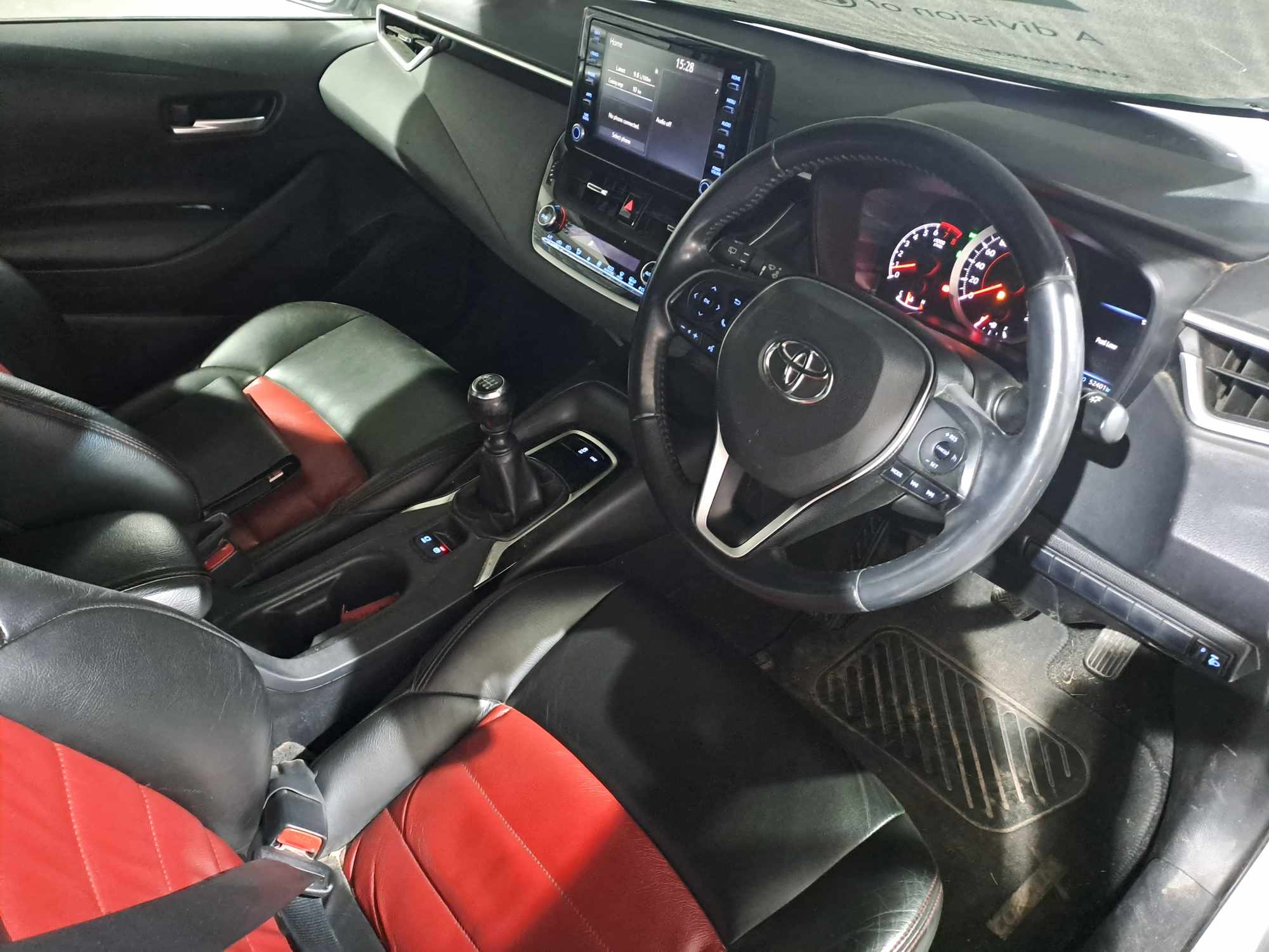2020 TOYOTA COROLLA 1.2T XS 5DR thumbnail 4
