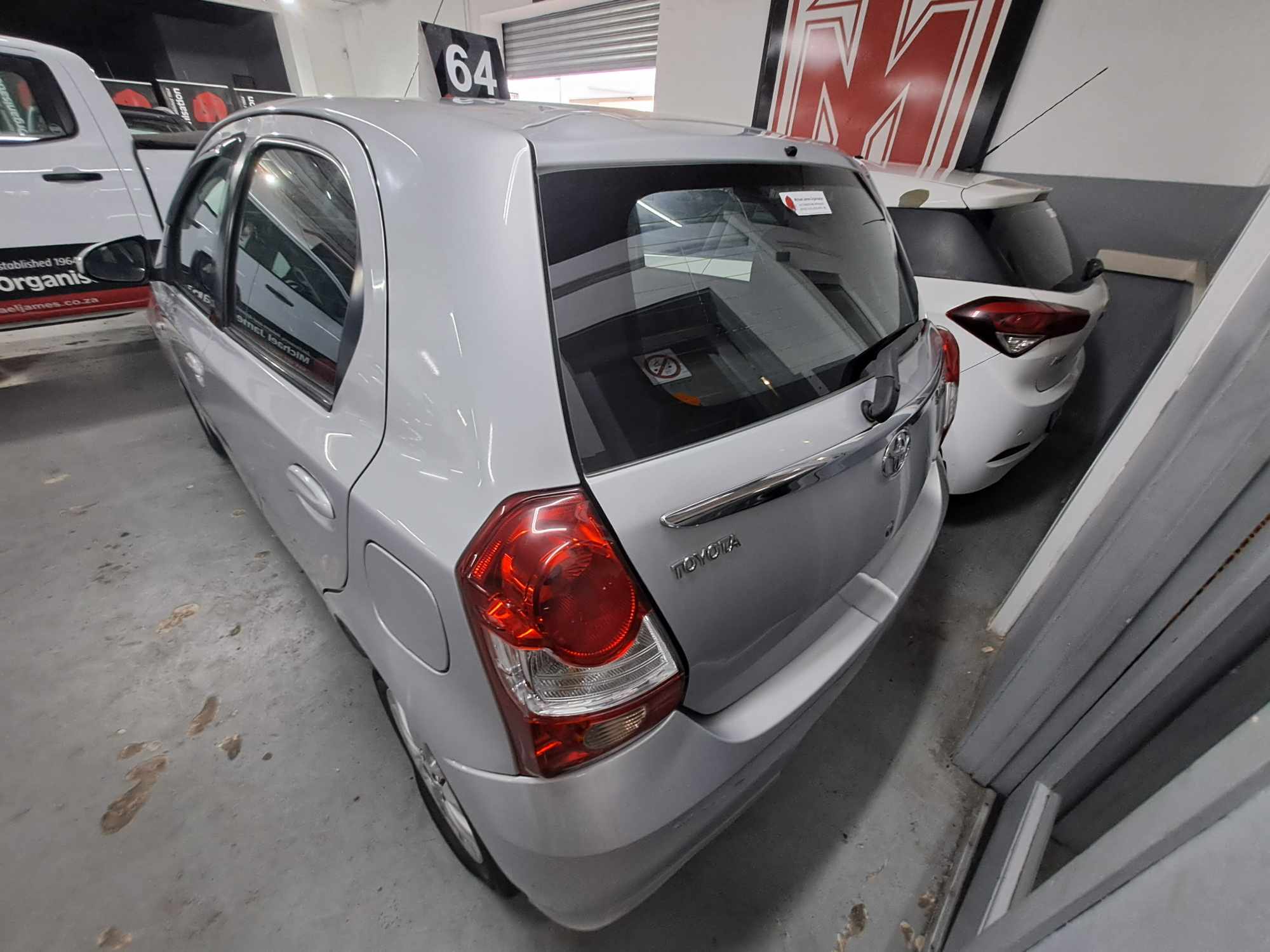 2018 TOYOTA ETIOS 1.5 Xs/SPRINT 5DR thumbnail 2