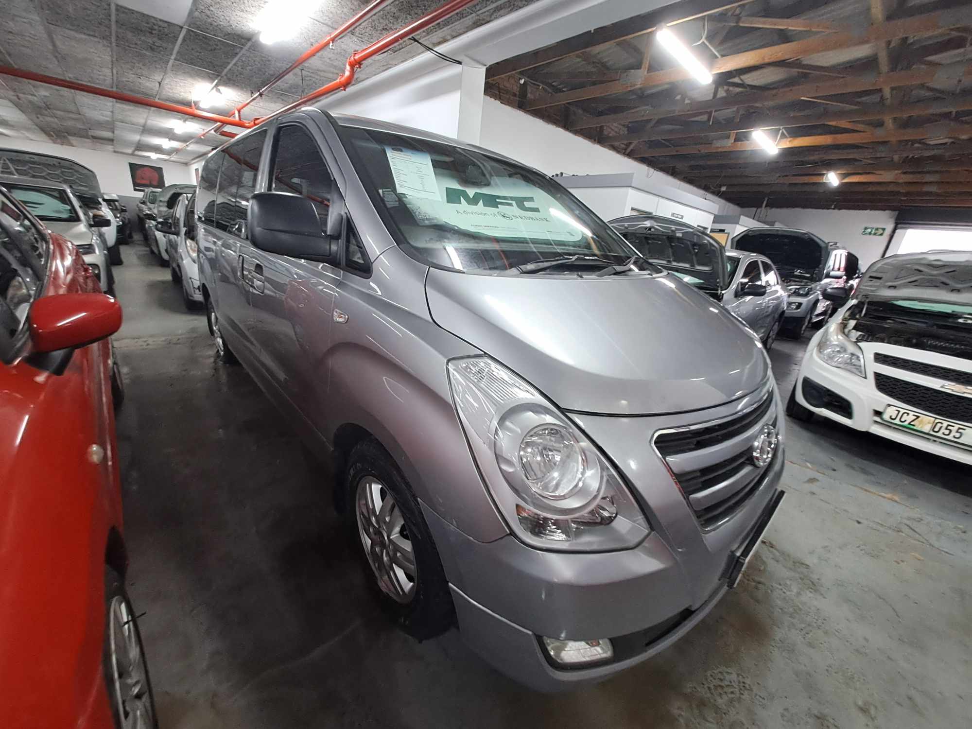 2017 HYUNDAI H-1 2.5 CRDI A/T/ 2.5 ELITE A/T thumbnail 4