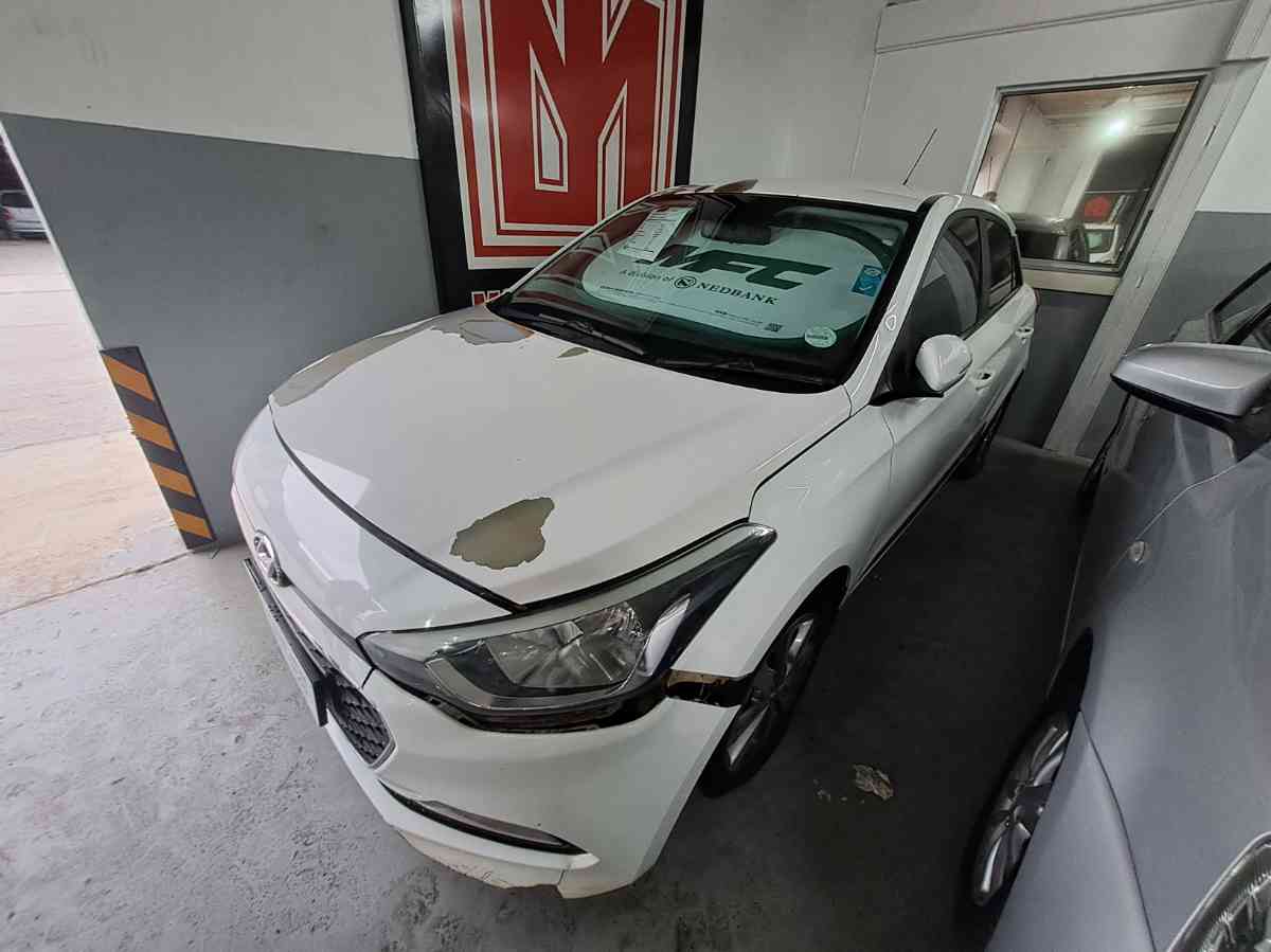 2016 HYUNDAI i20 1.4 FLUID