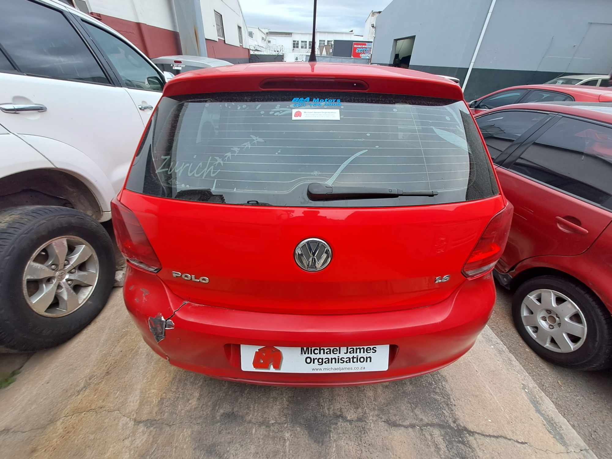2011 VOLKSWAGEN POLO 1.6 COMFORTLINE 5DR thumbnail 3