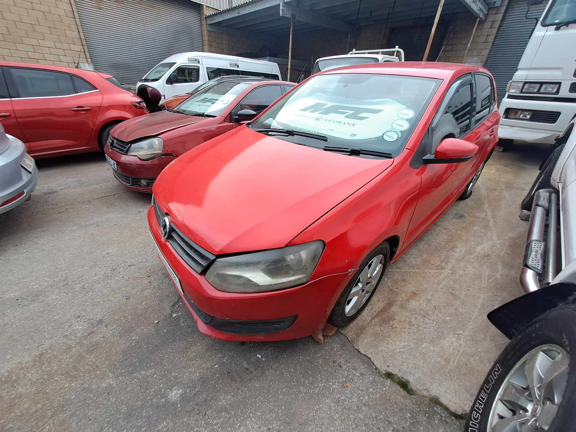 2011 VOLKSWAGEN POLO 1.6 COMFORTLINE 5DR thumbnail 4