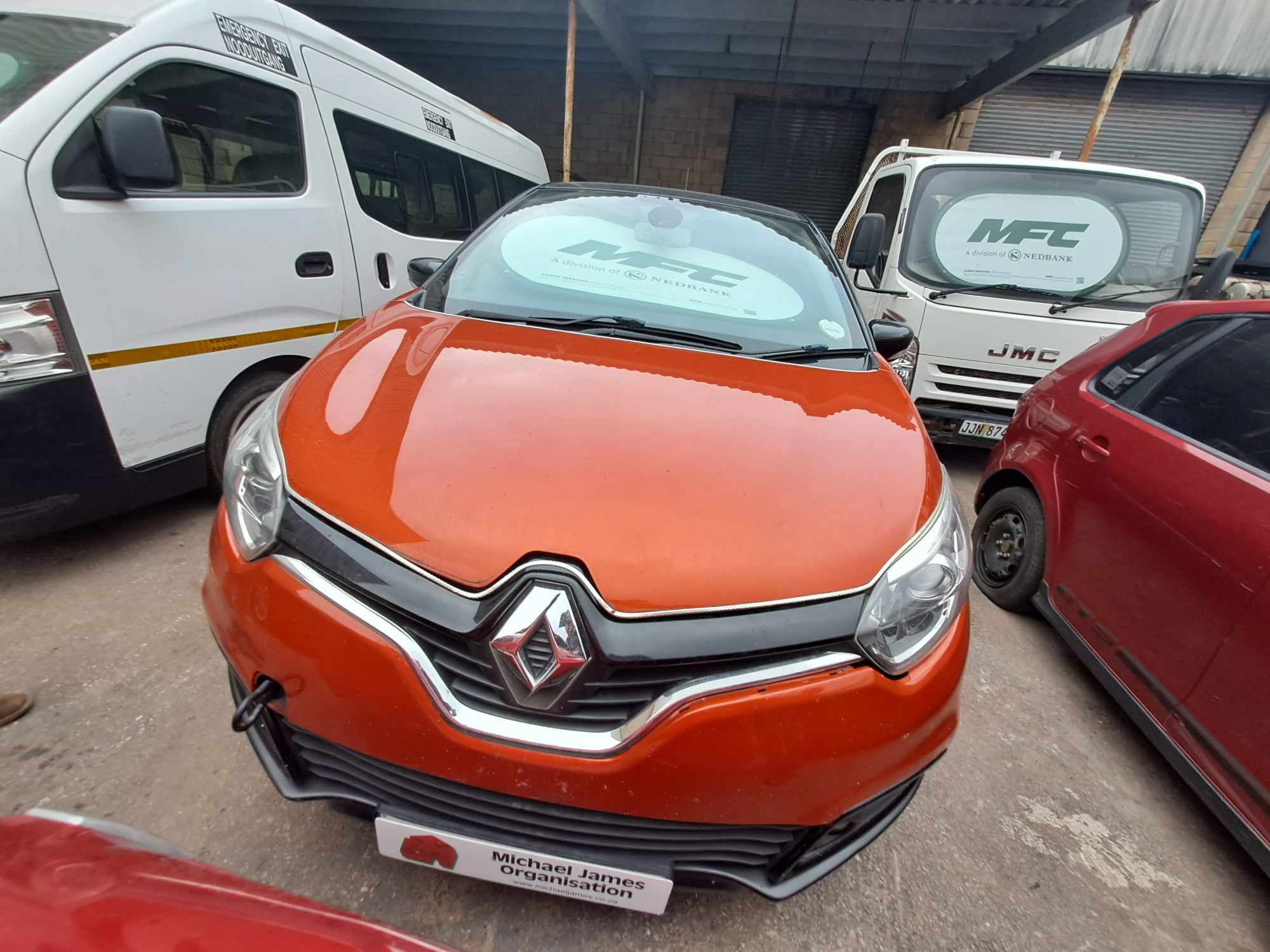 2015 RENAULT CAPTUR 900T DYNAMIQUE 5DR (66KW) thumbnail 6