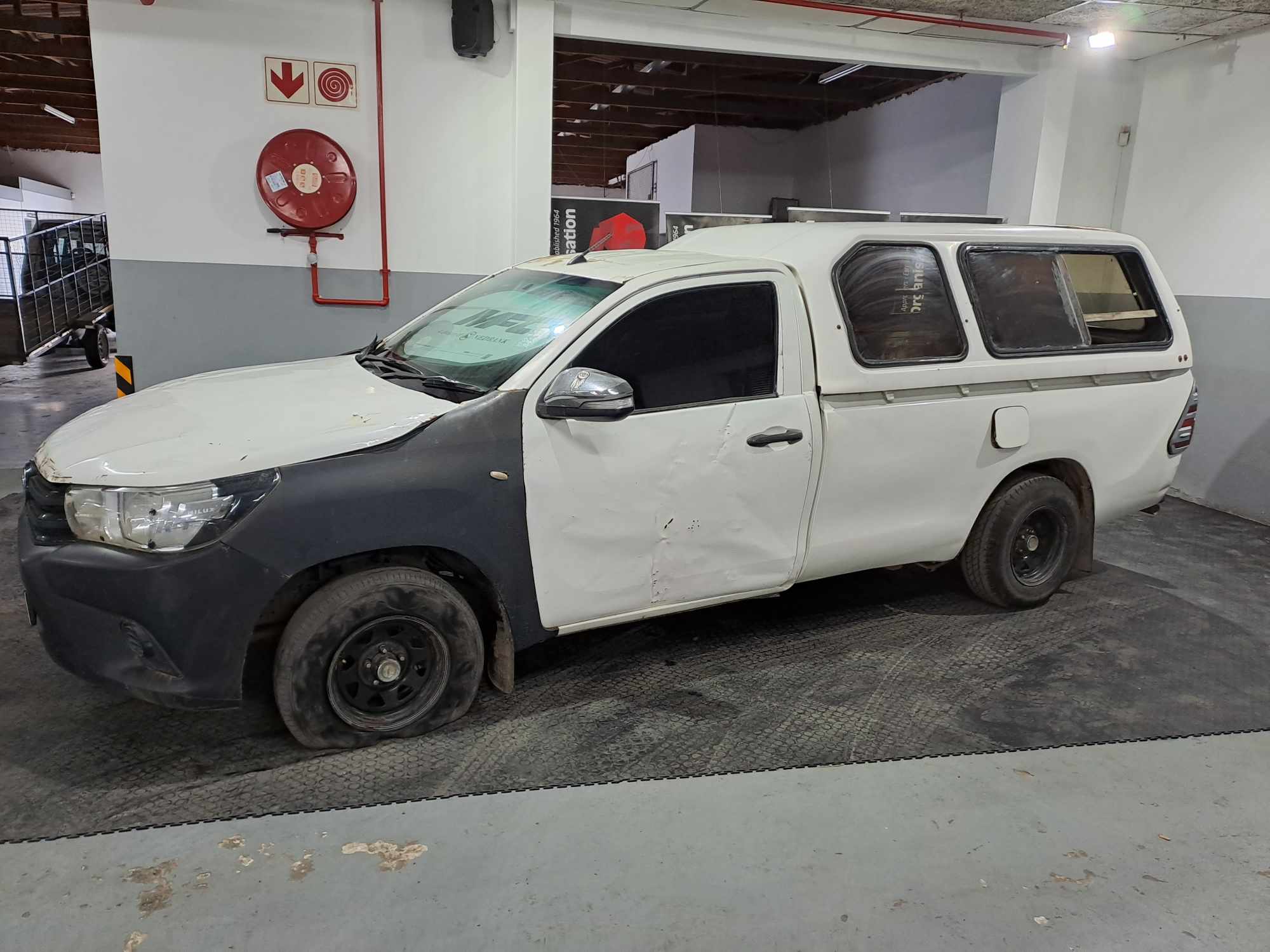 2018 TOYOTA HILUX 2.4 GD P/U S/C thumbnail 6