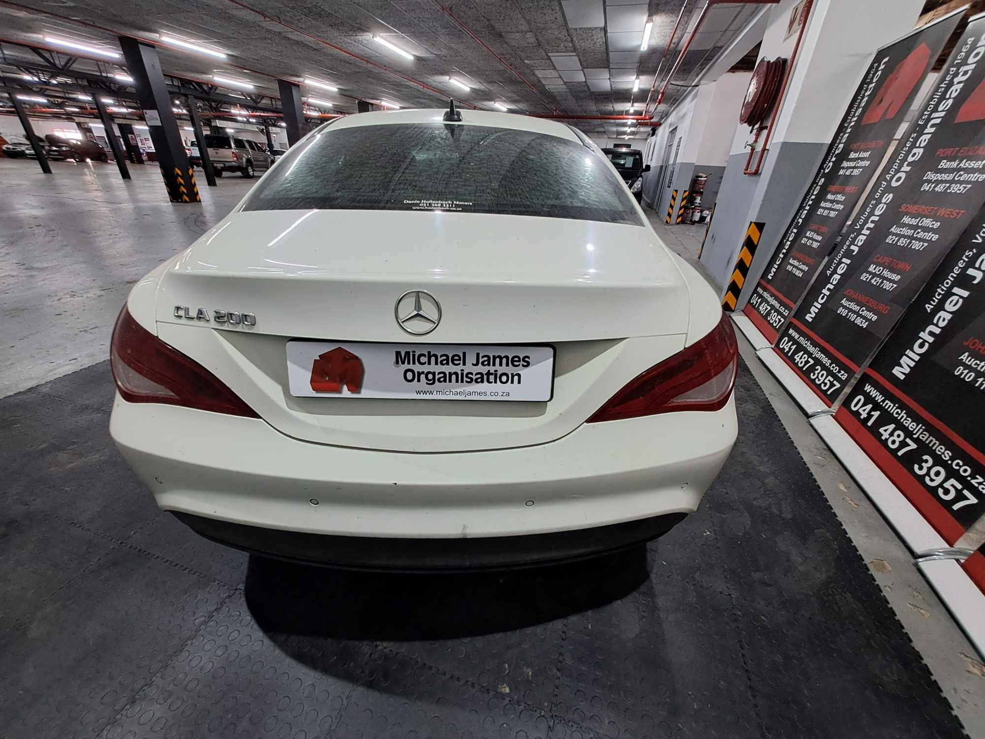 2015 MERCEDES-BENZ CLA 200 A/T thumbnail 5
