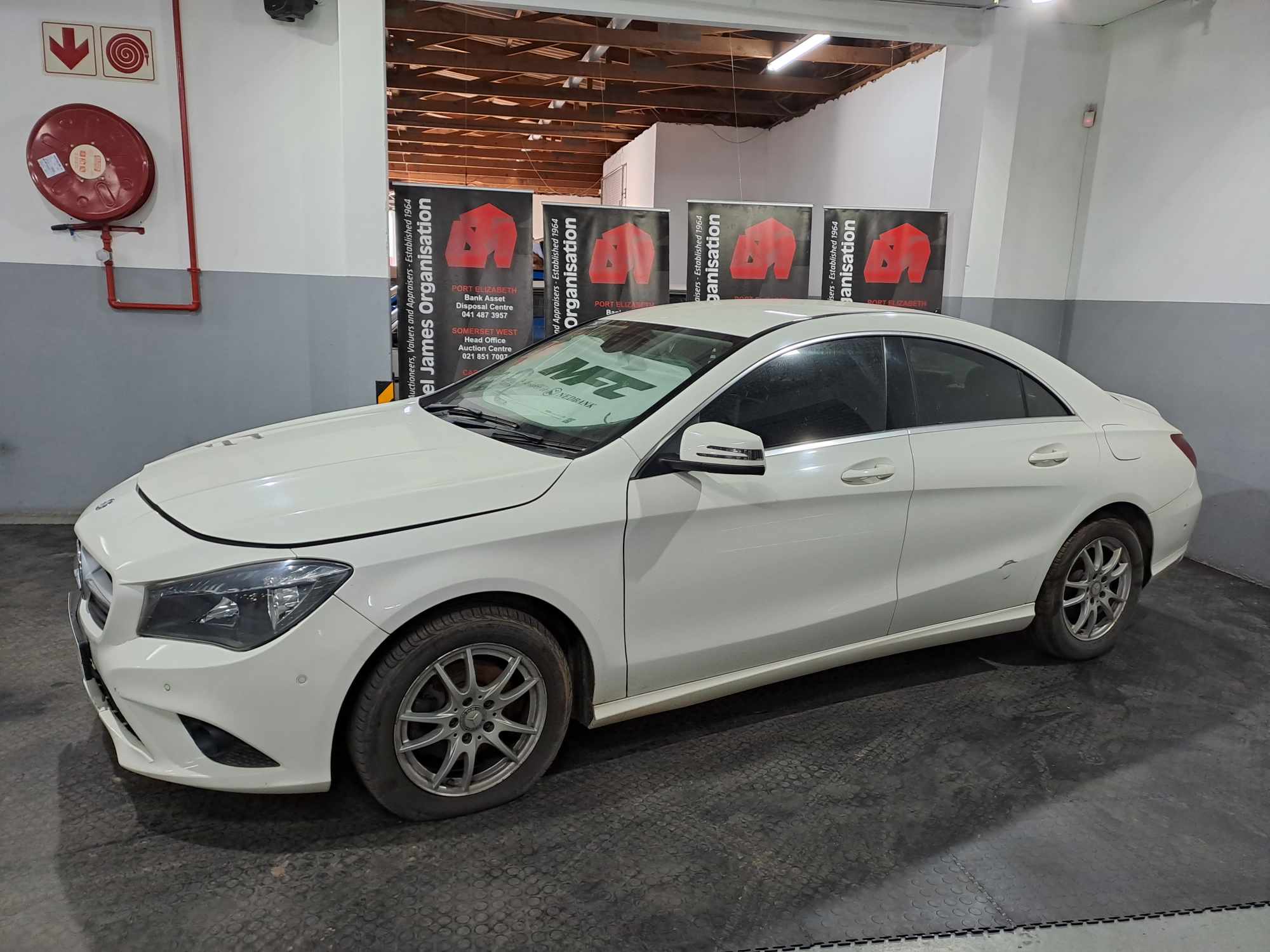 2015 MERCEDES-BENZ CLA 200 A/T thumbnail 6