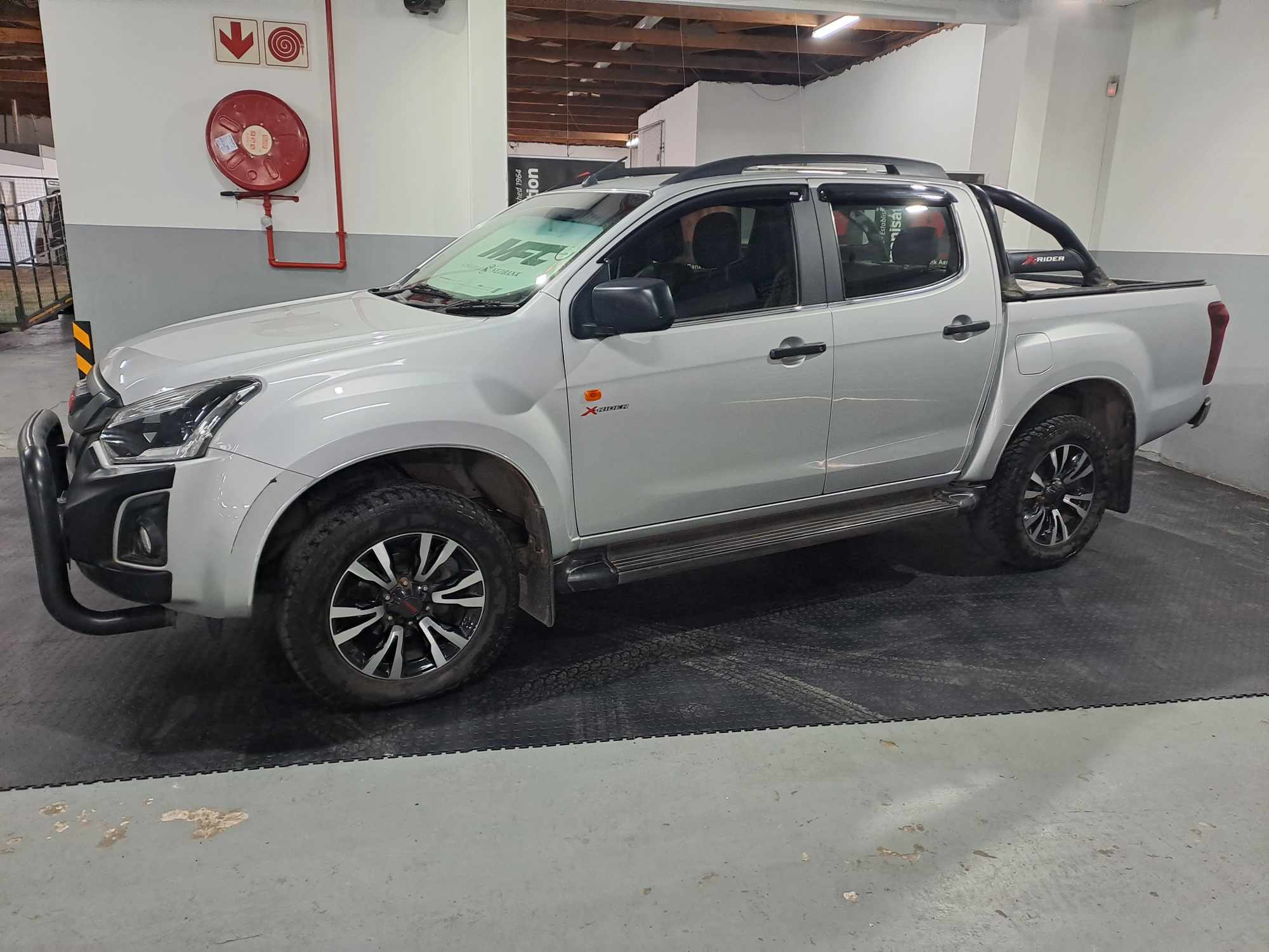 2021 ISUZU D-MAX 250 HO X-RIDER D/C P/U thumbnail 7