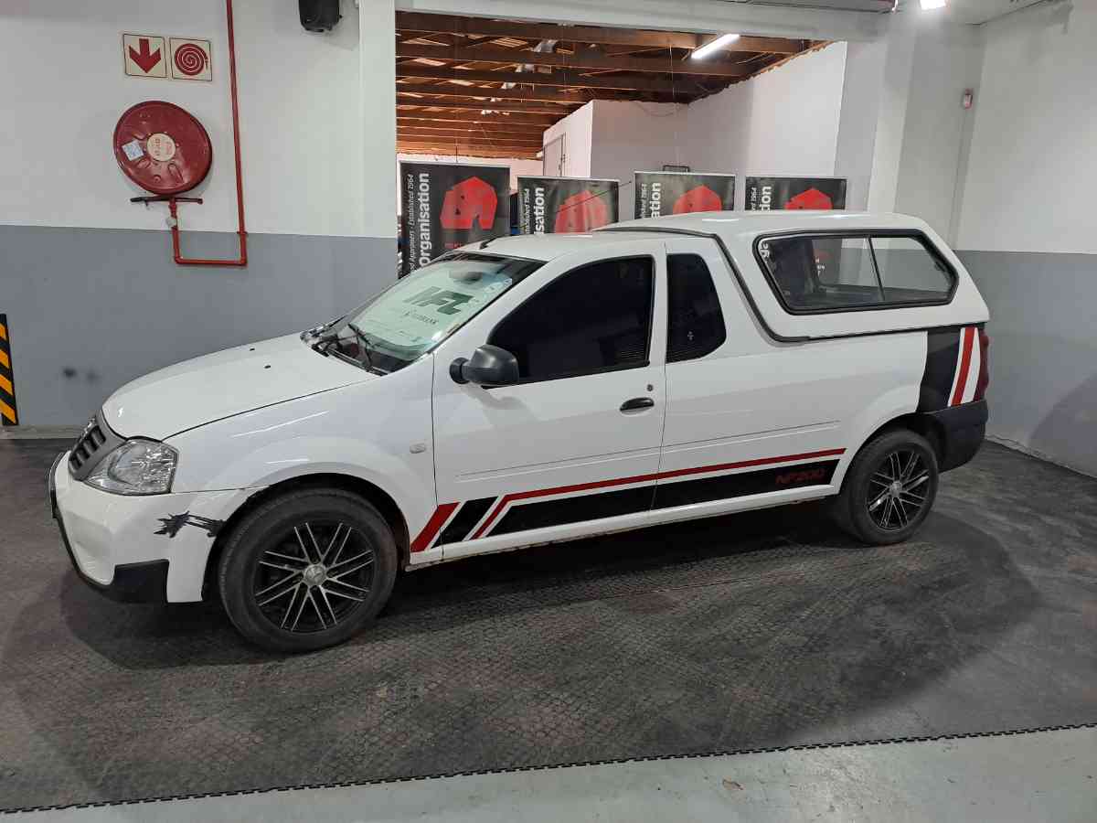 2017 NISSAN NP200 1.5 DCI A/C SAFETY PACK P/U S/C