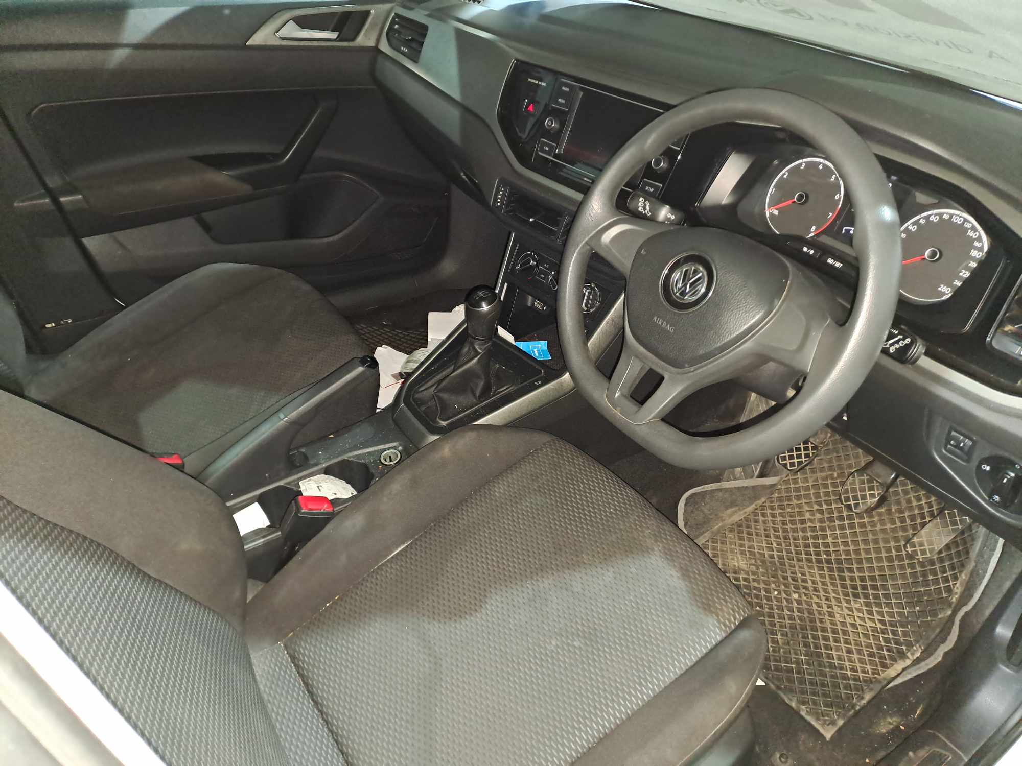 2019 VOLKSWAGEN POLO 1.0 TSI TRENDLINE thumbnail 3