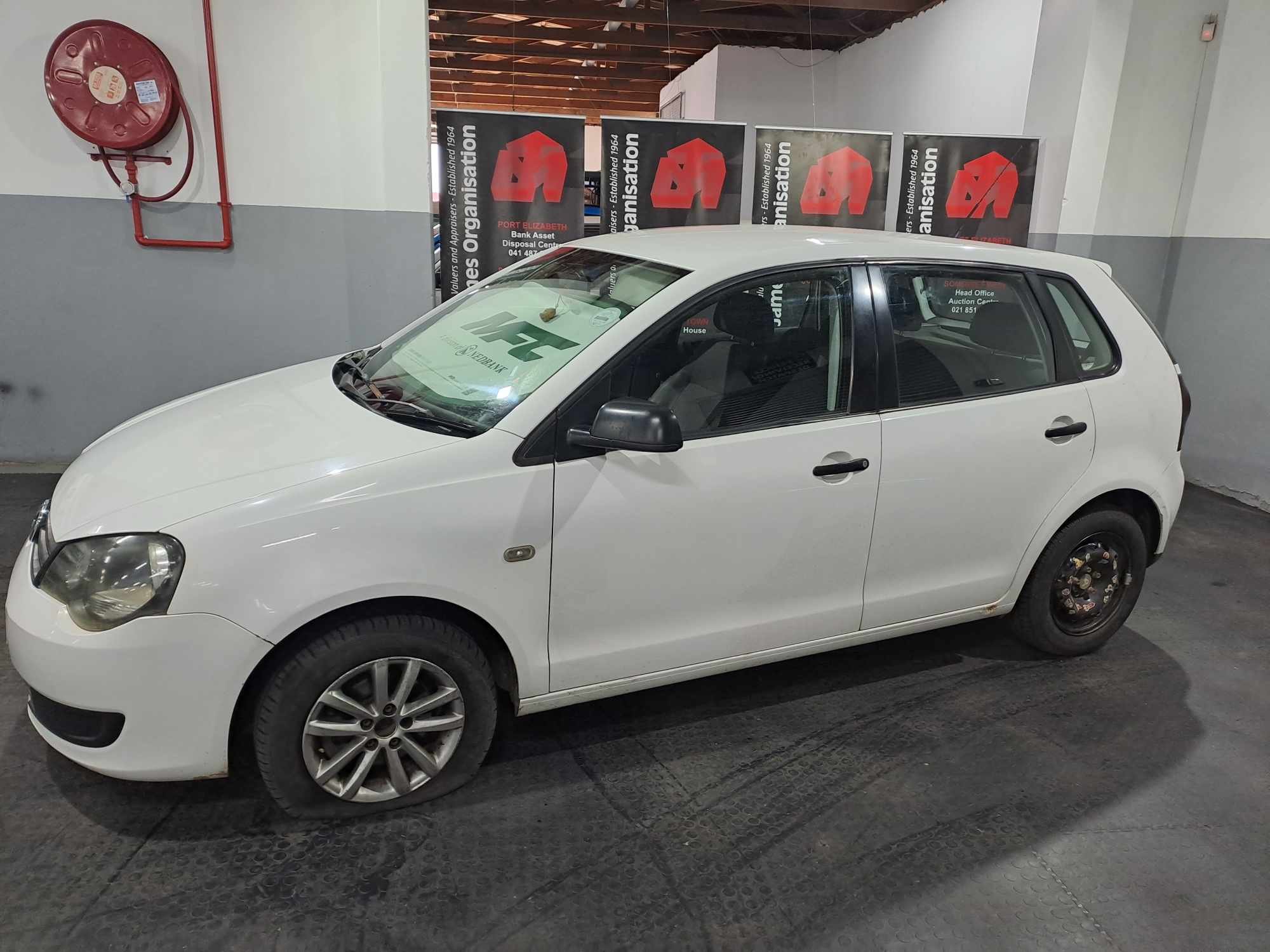 2011 VOLKSWAGEN POLO VIVO 1.4 TRENDLINE 5DR thumbnail 7