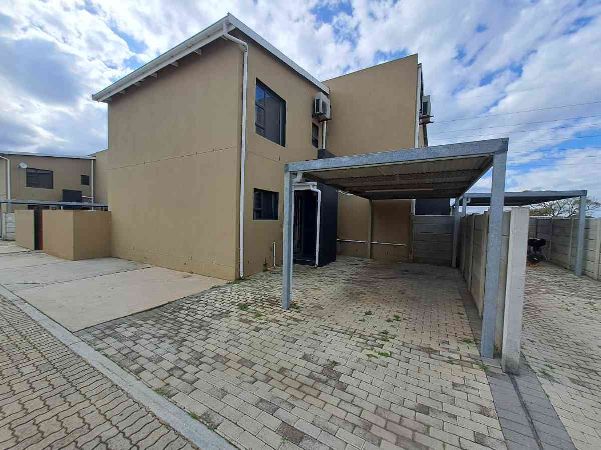 2 Bedroom Duplex - Erf 11650 -Thenant Ridge - Despatch