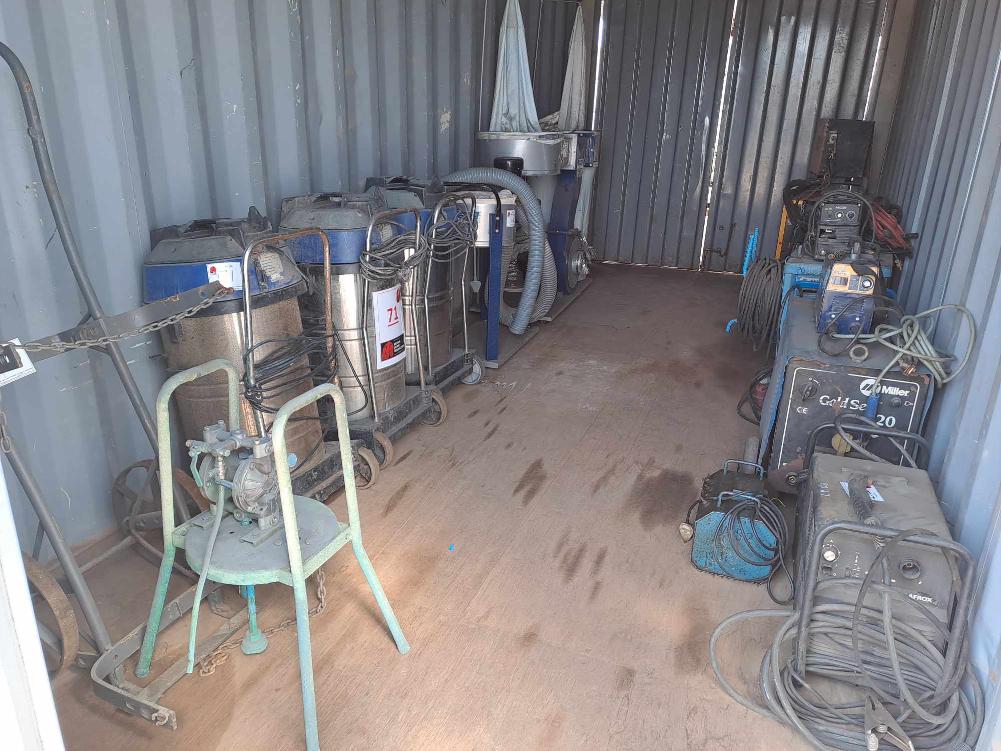 TLB, Bowsers, Trailers, Compressors, Scaffolding, Tools, and Office Furniture thumbnail 74