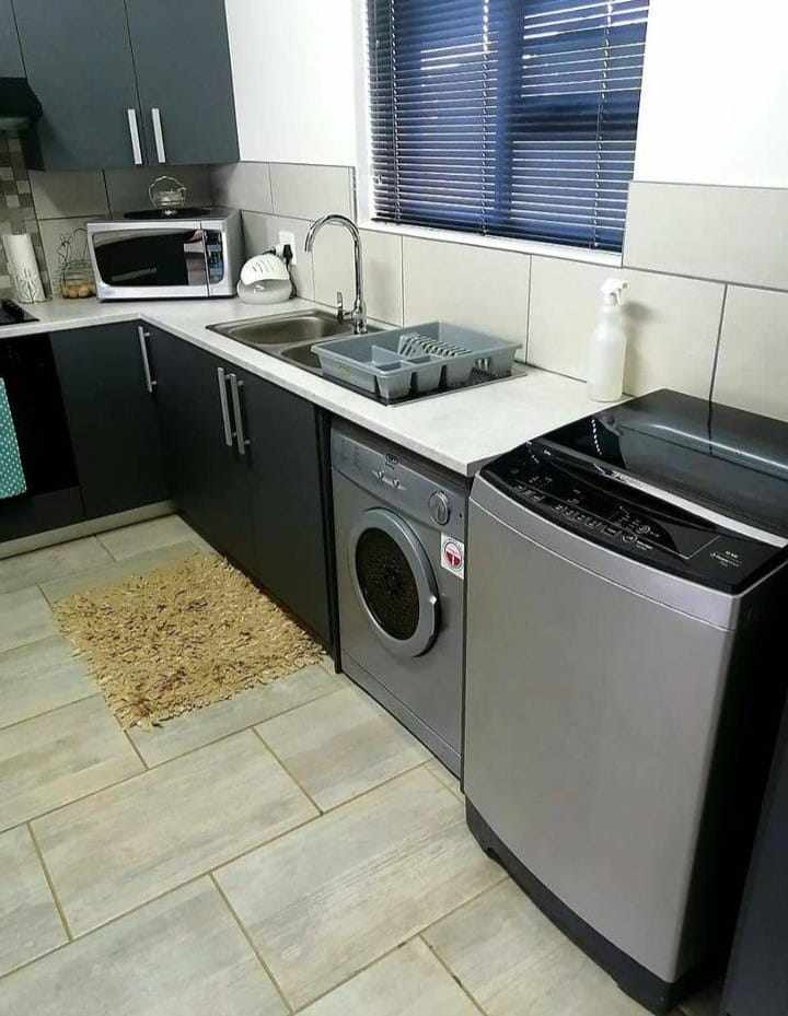 3 Bedroom Duplex - Erf 11638 -Thenant Ridge - Despatch thumbnail 7
