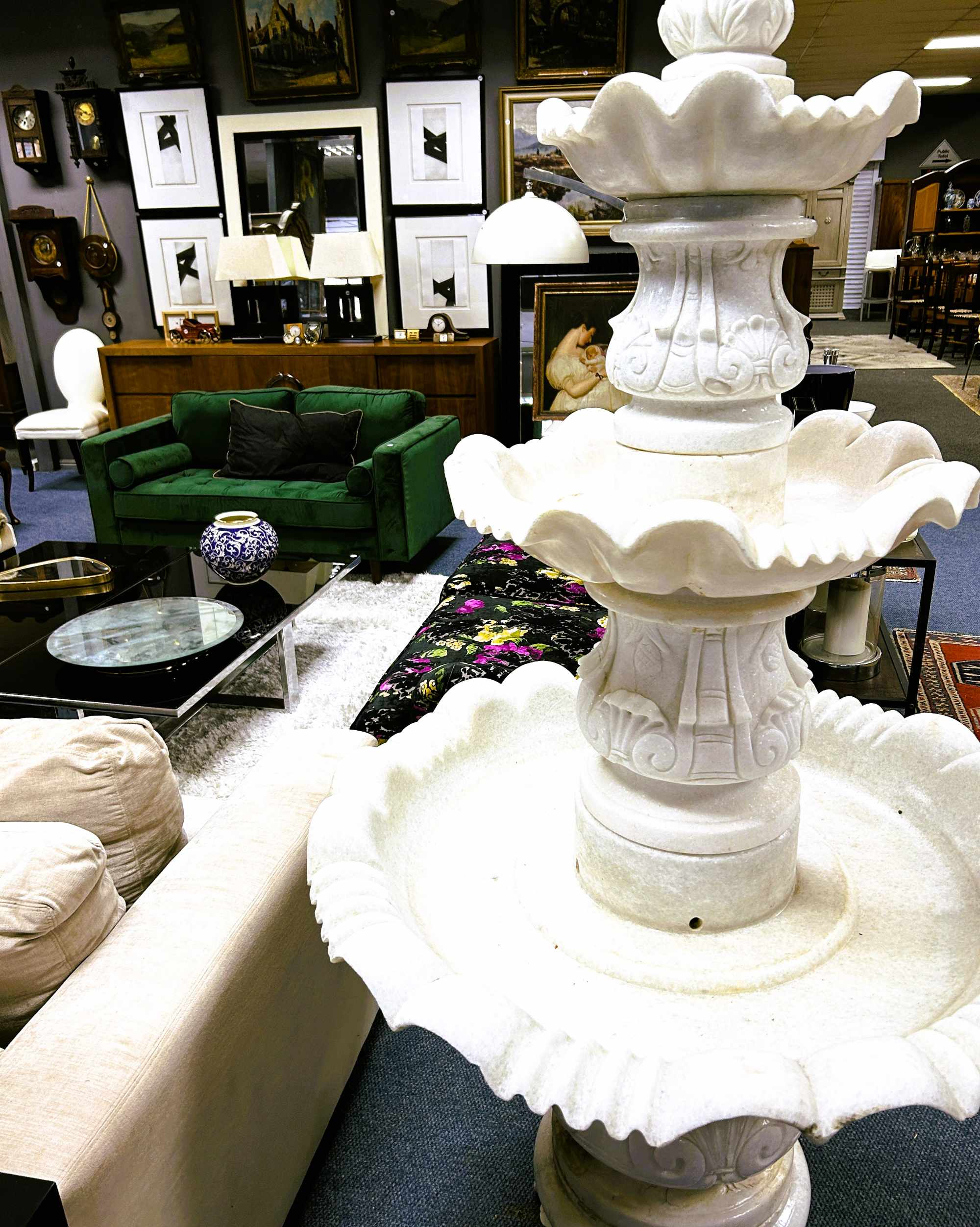 Beautiful Household Furniture thumbnail 4