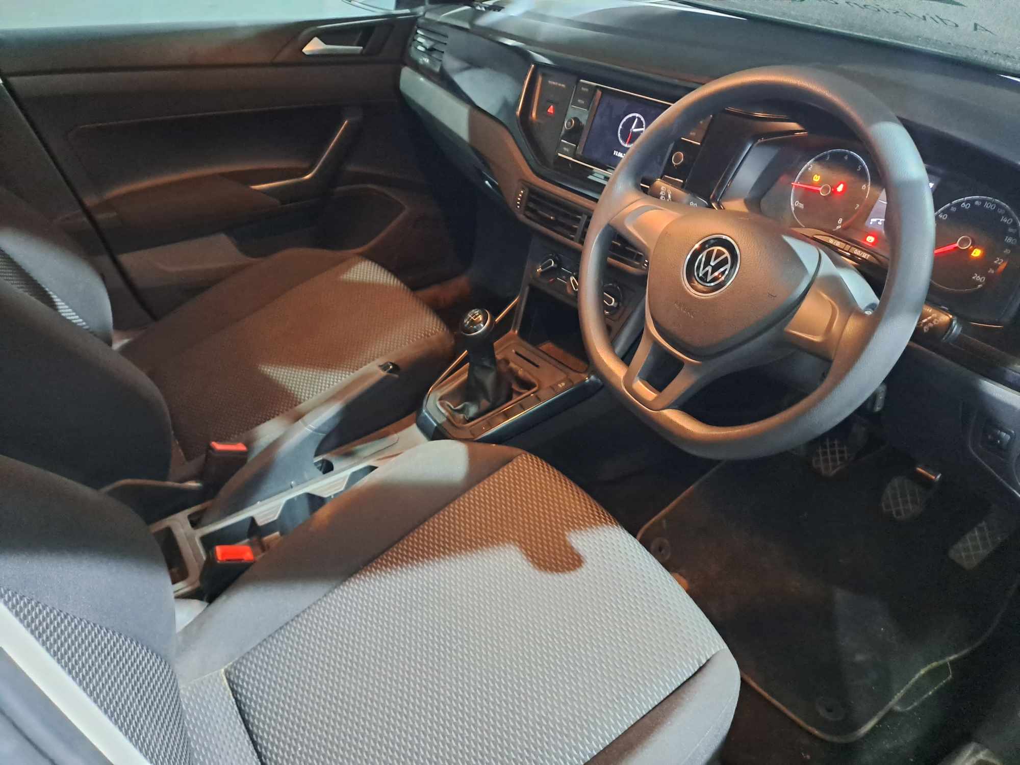 2021 VOLKSWAGEN POLO 1.0 TSI TRENDLINE thumbnail 5