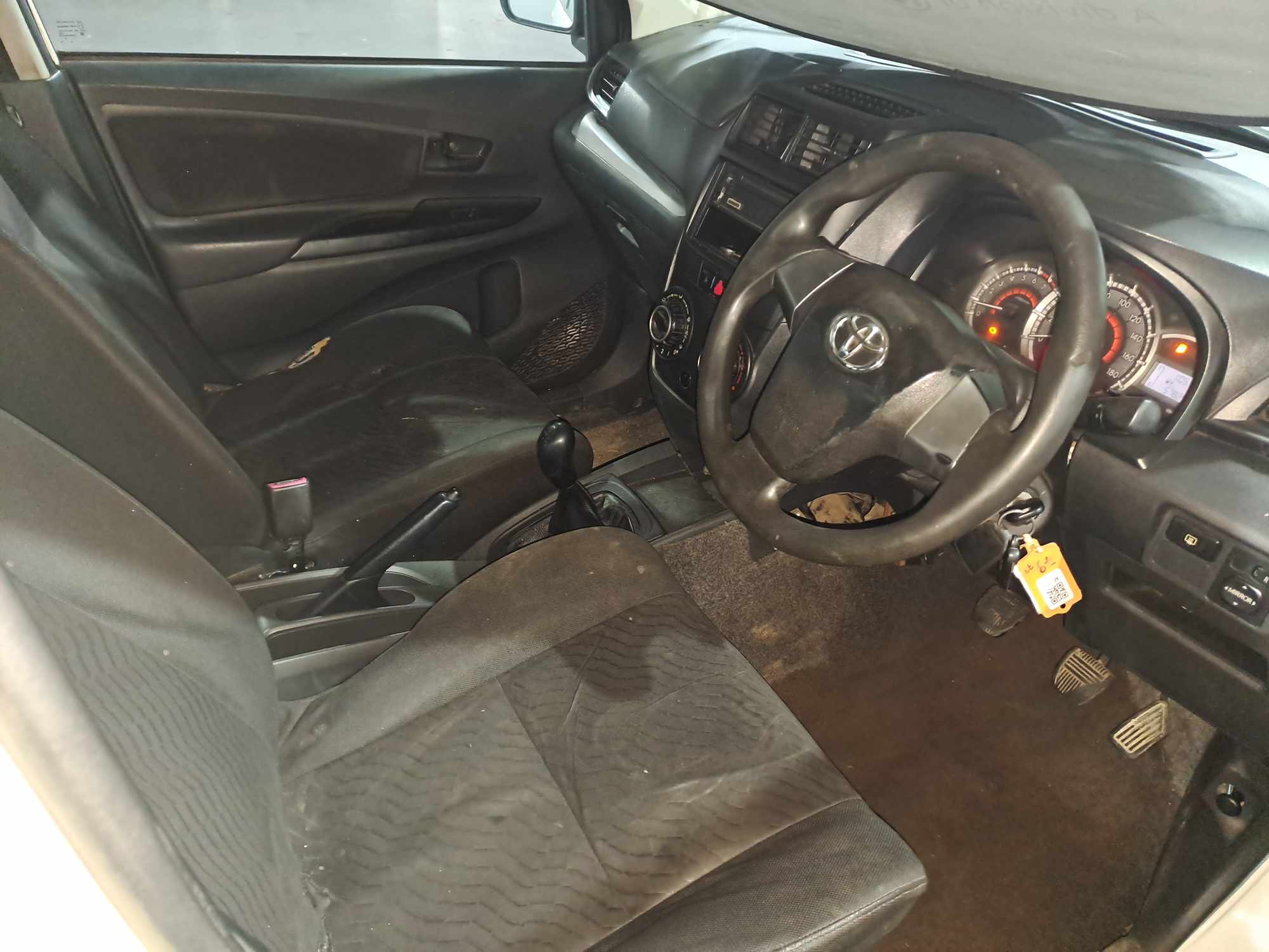 2016 TOYOTA AVANZA 1.5 SX thumbnail 3
