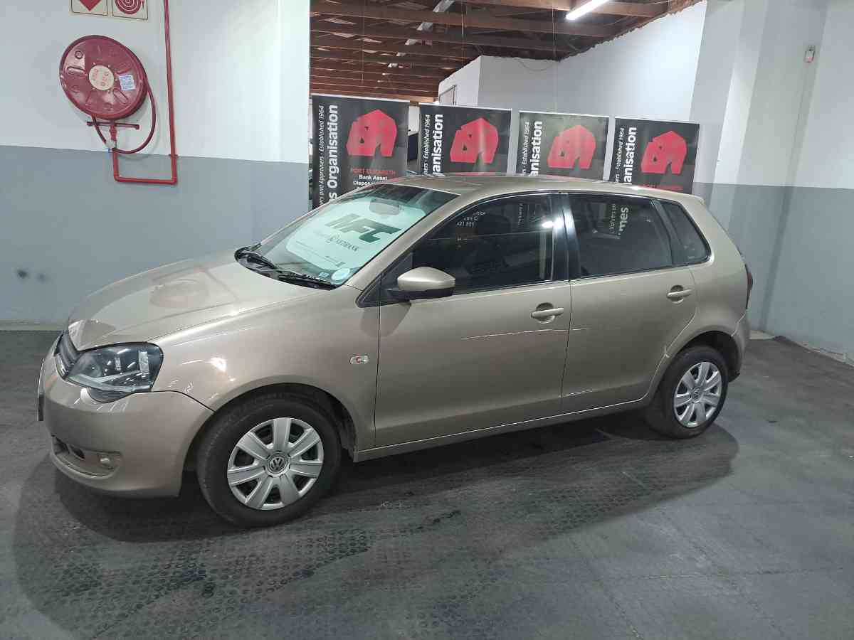 2015 VOLKSWAGEN POLO VIVO GP 1.4 TRENDLINE 5DR