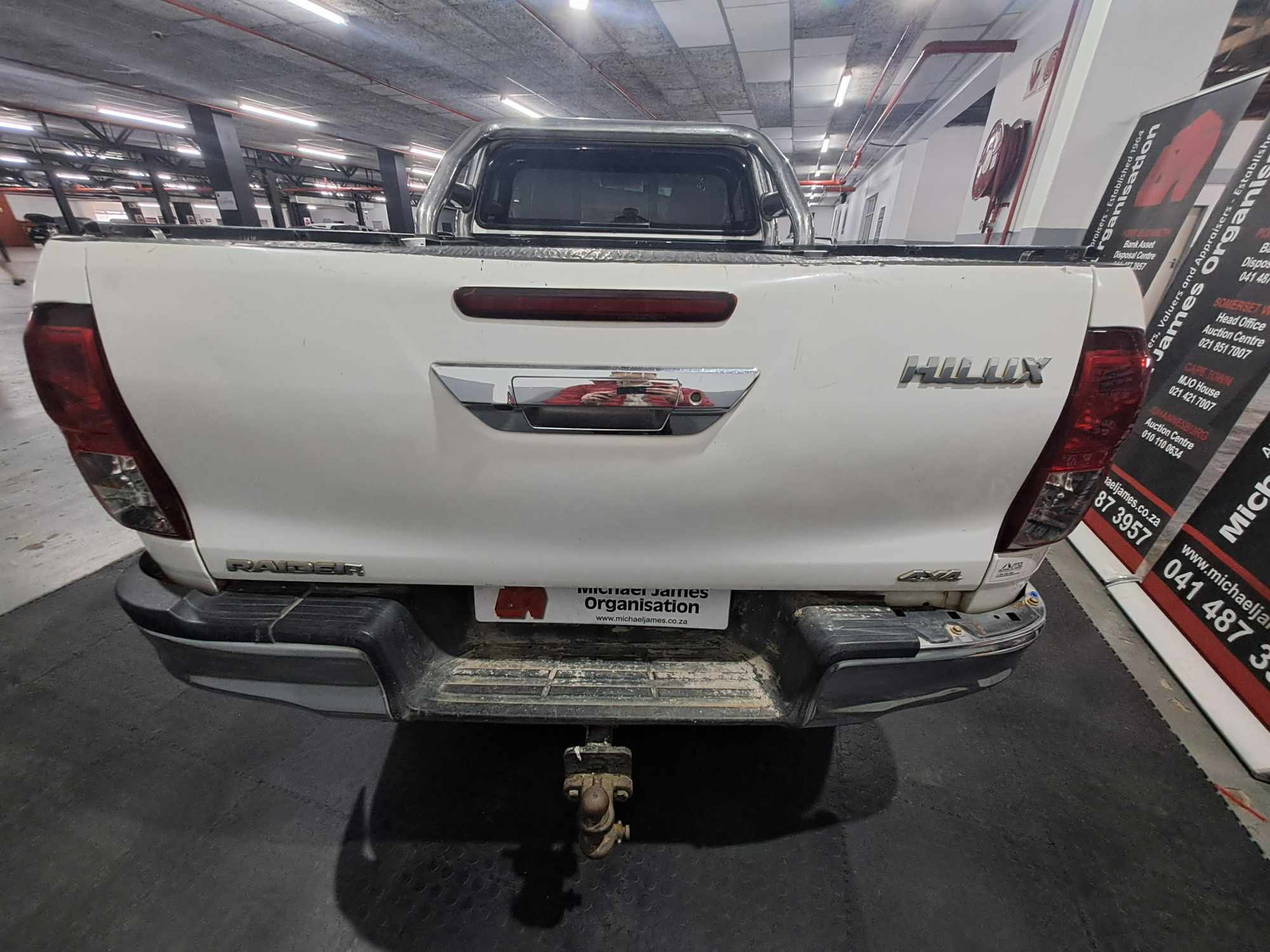2016 TOYOTA HILUX 2.8 GD-6 RAIDER 4X4 P/U E/CAB thumbnail 5