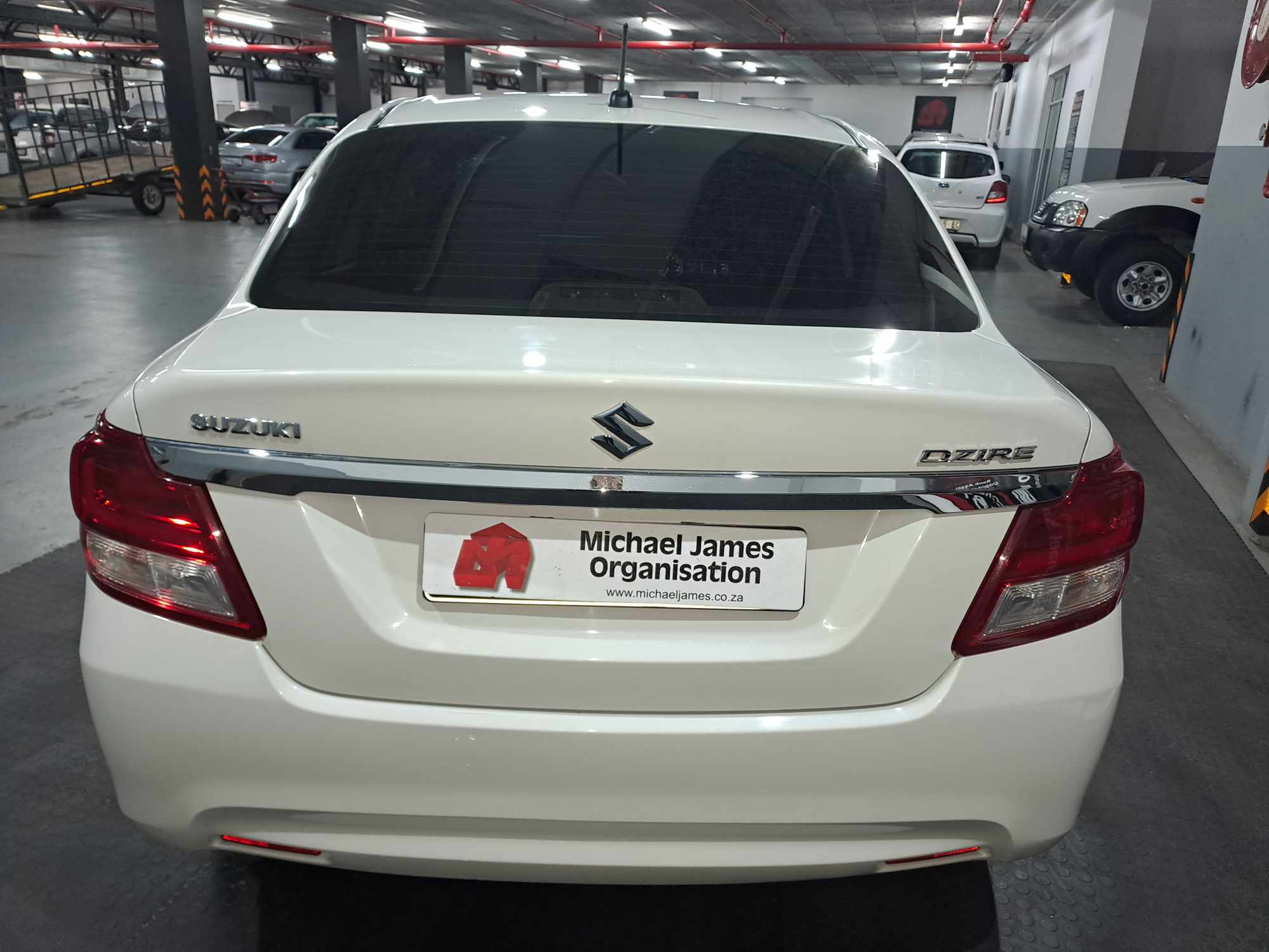 2021 SUZUKI DZIRE 1.2 GL A/T thumbnail 5