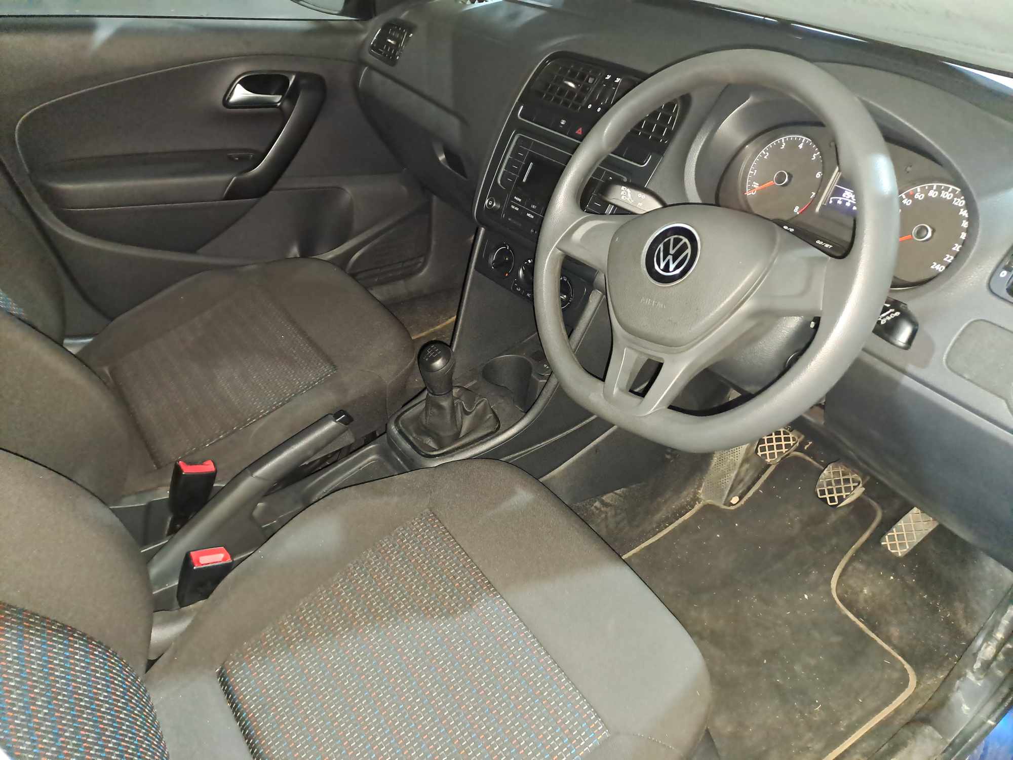 2022 VOLKSWAGEN POLO VIVO 1.4 TRENDLINE (5DR) thumbnail 3