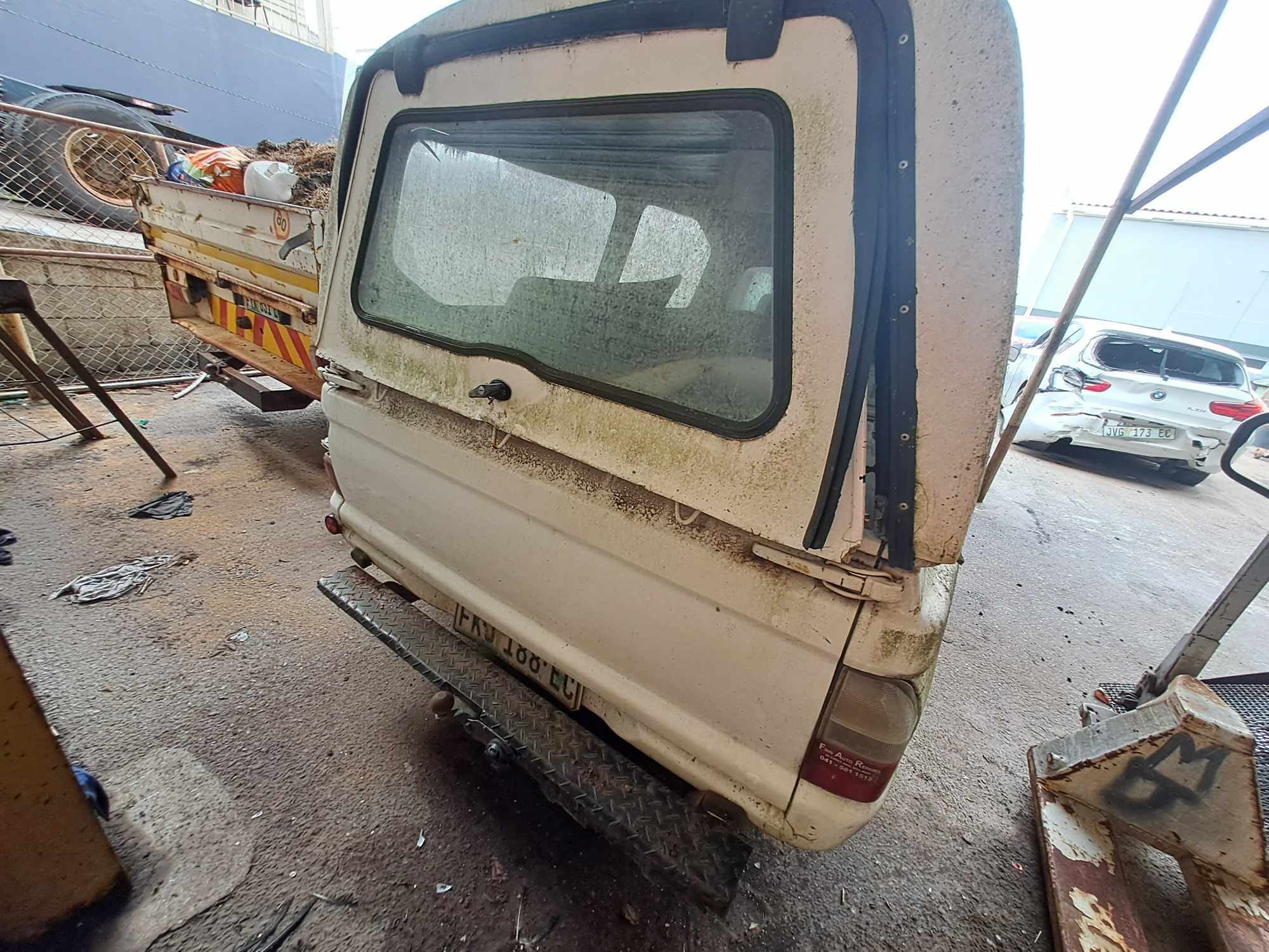 2003 MITSUBISHI COLT 2000 LWB P/U S/C thumbnail 3